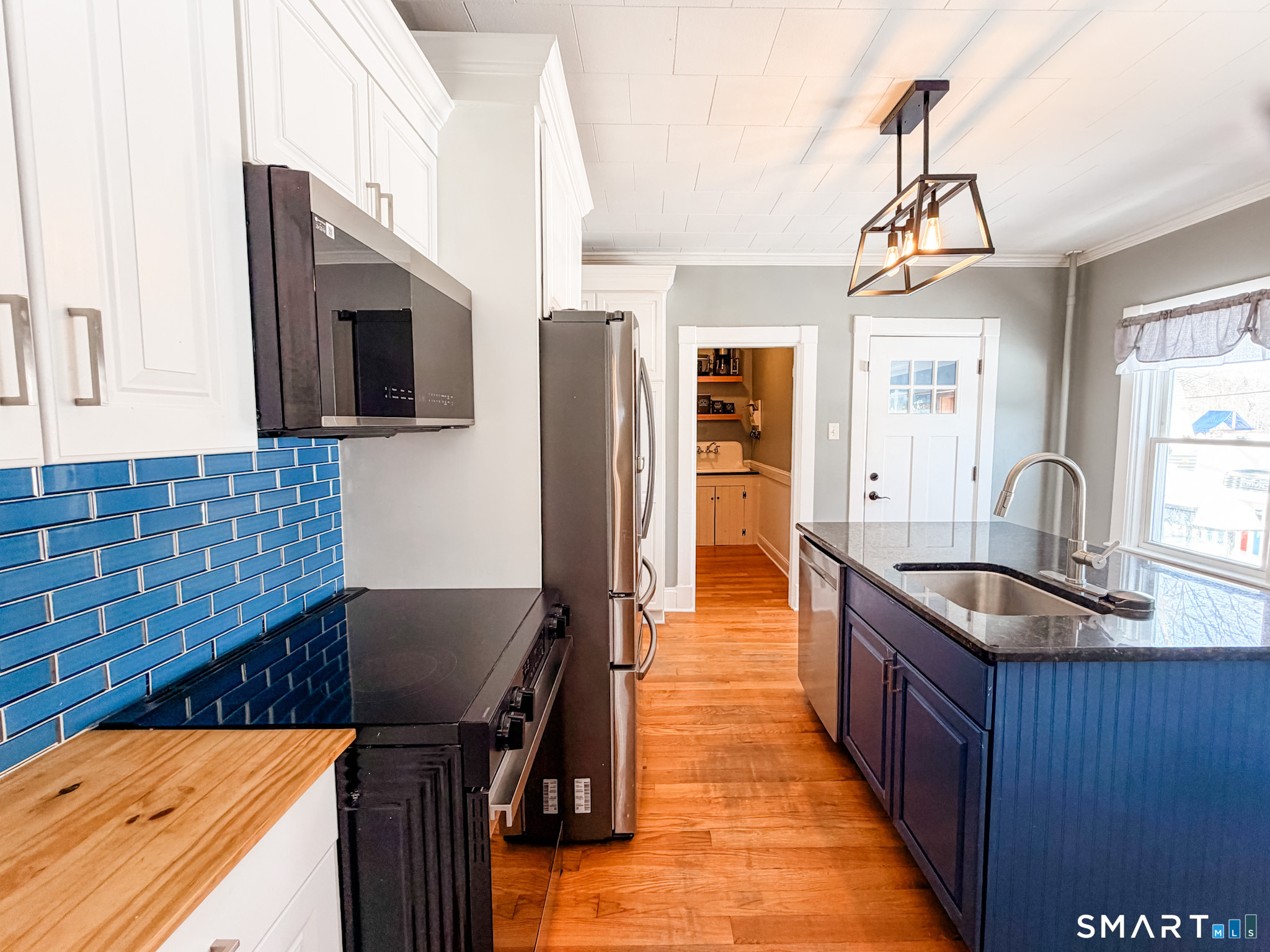 180 Old Turnpike Road