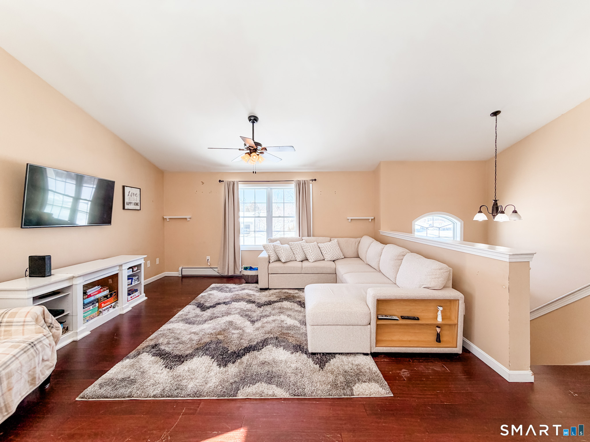 11 Brookside Drive