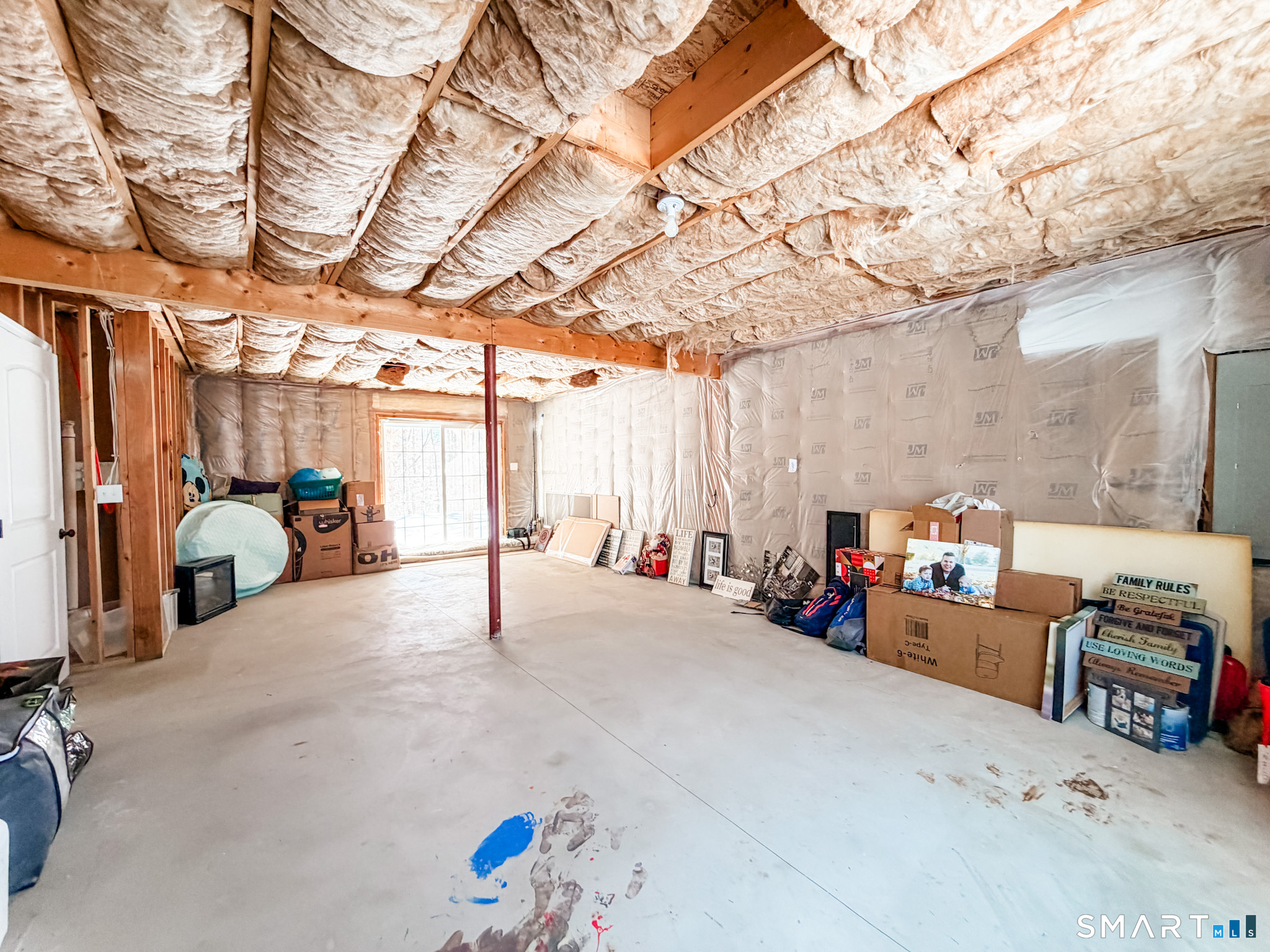 11 Brookside Drive