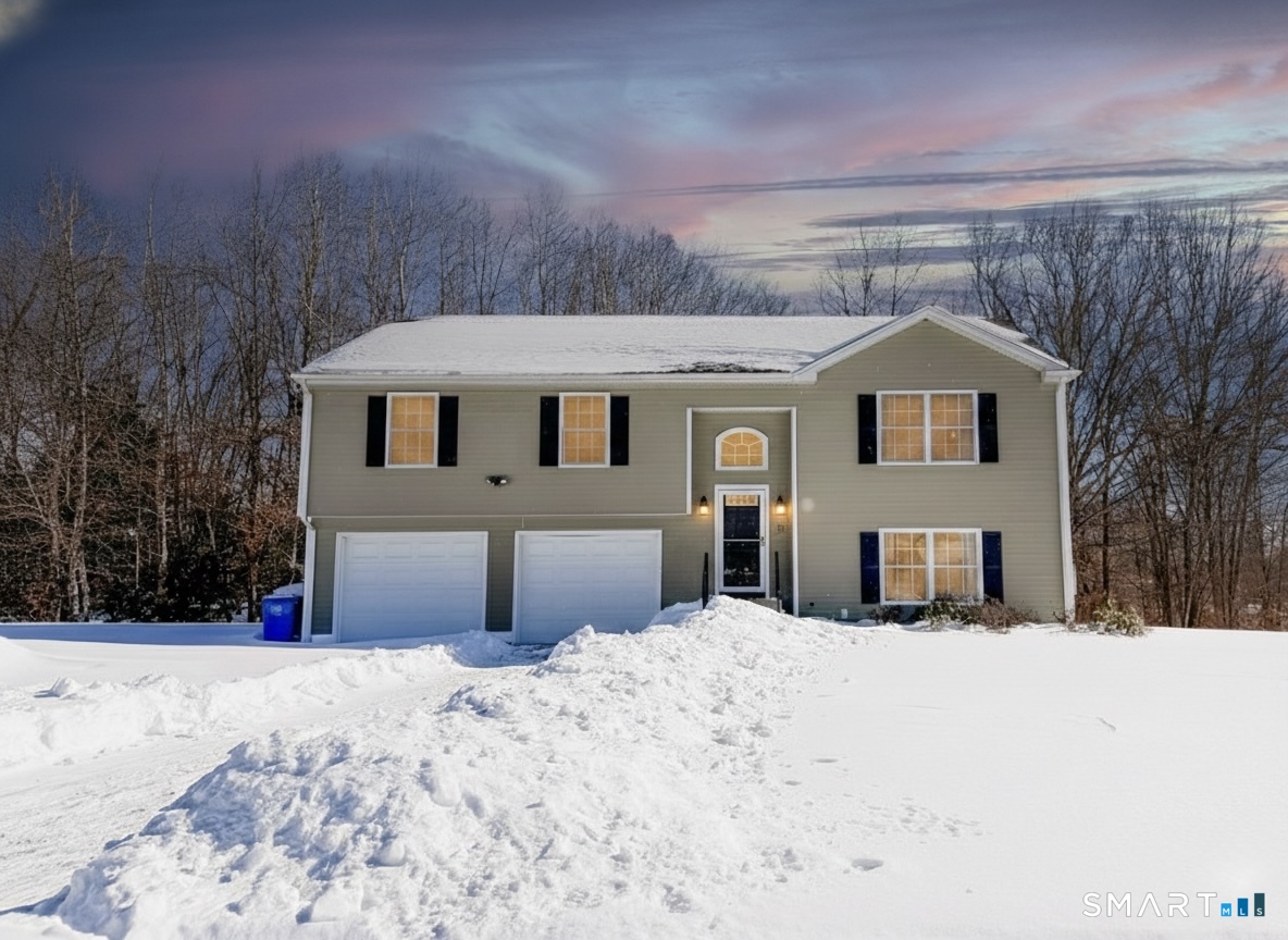 11 Brookside Drive