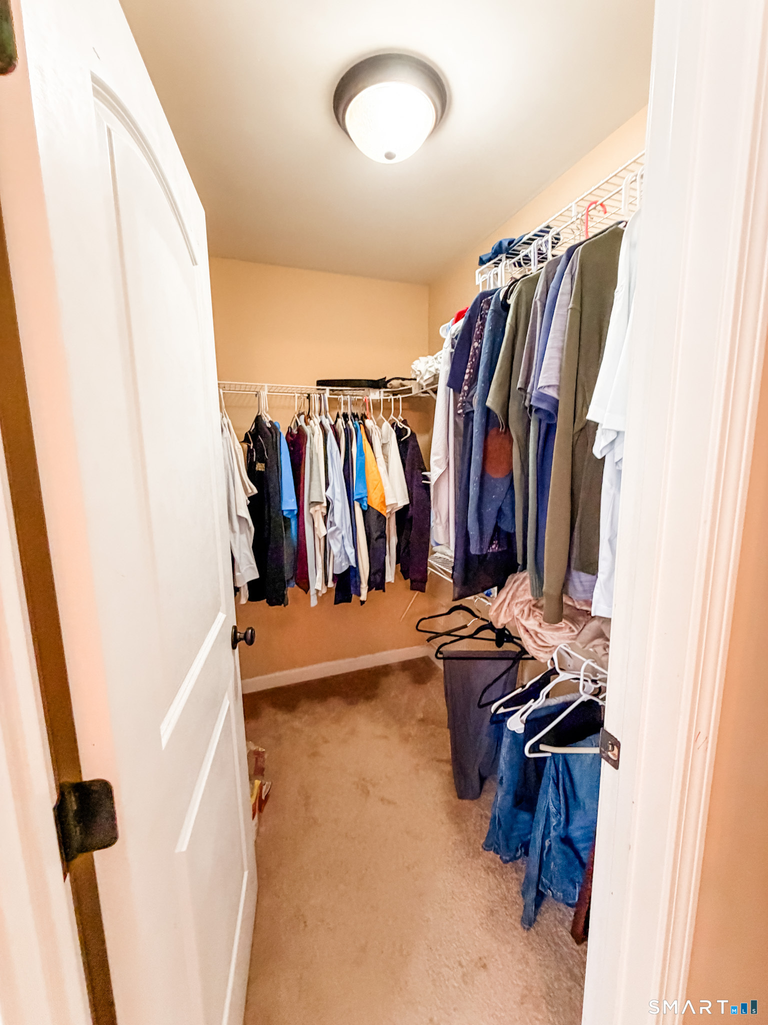 11 Brookside Drive