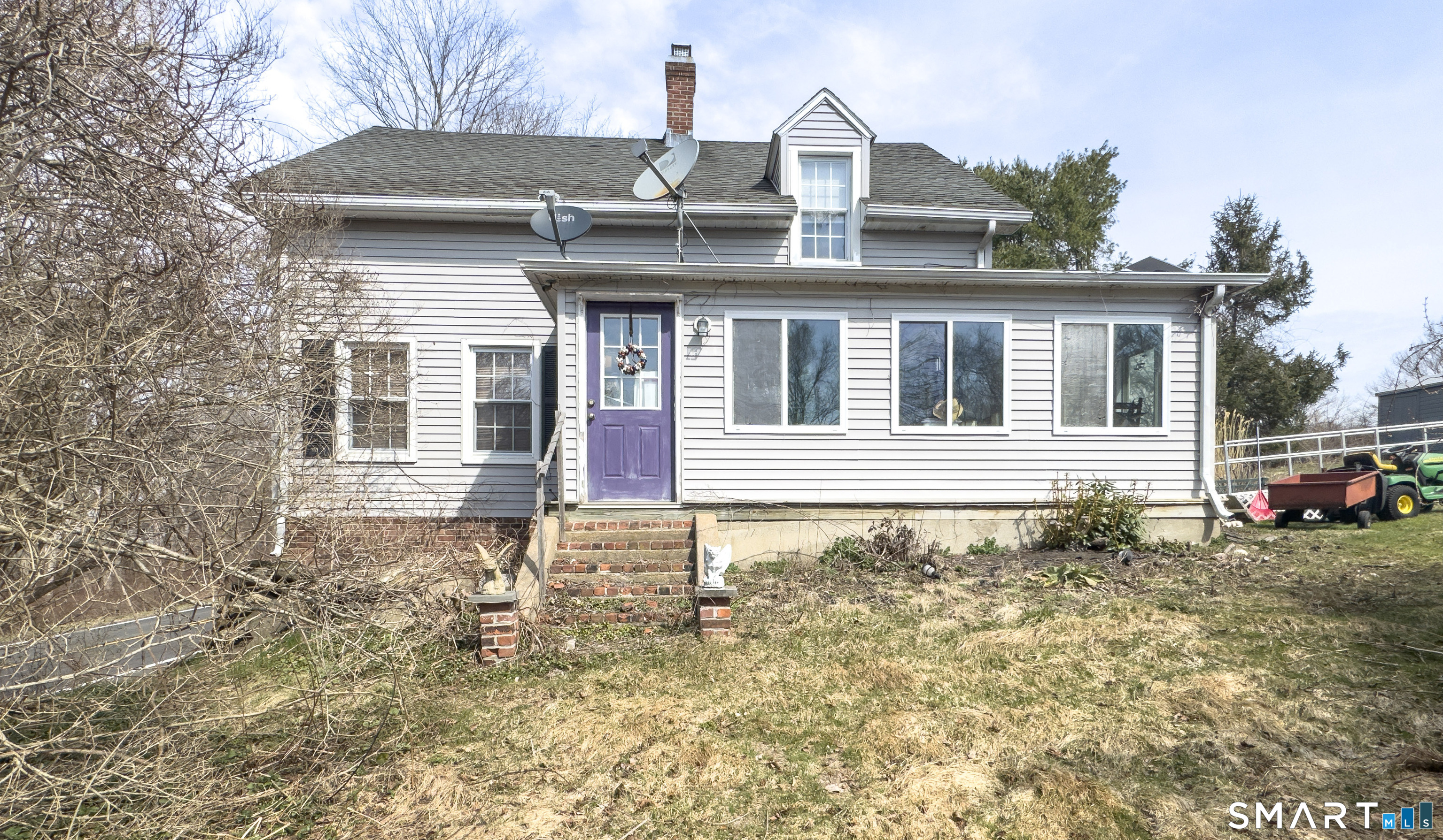 495 New London Road