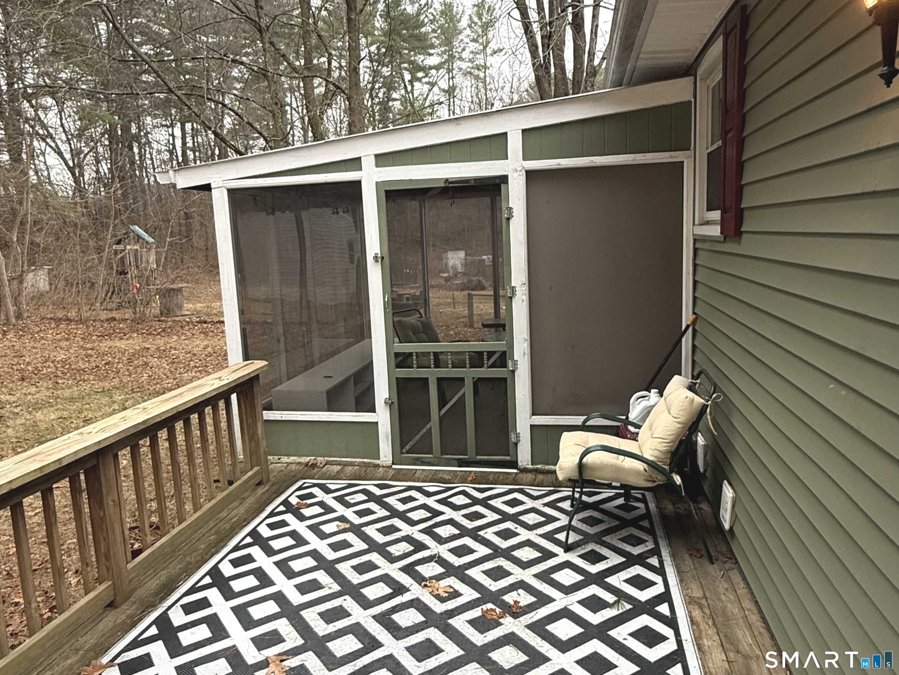 94 Little Pond Road