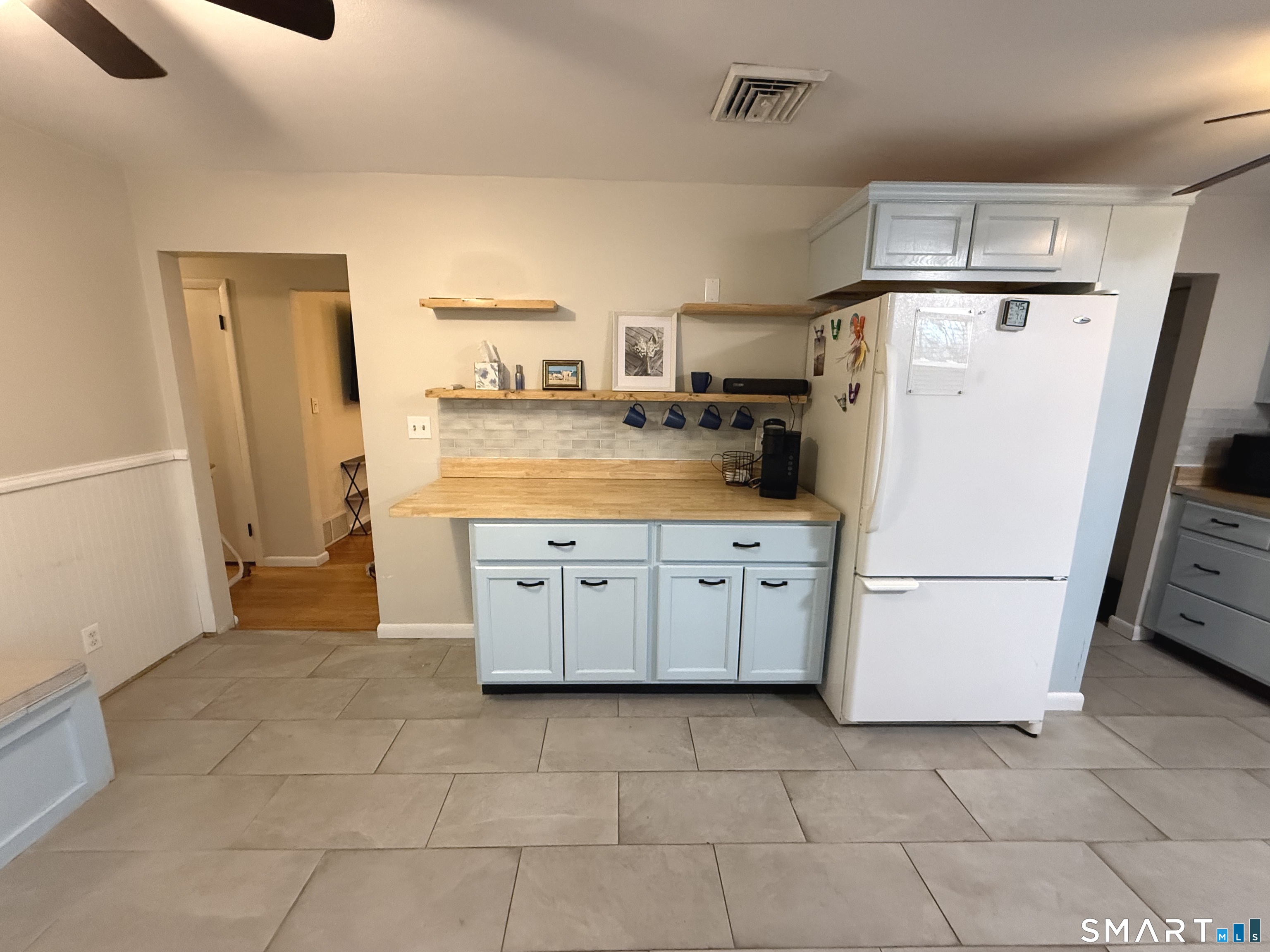 94 Little Pond Road