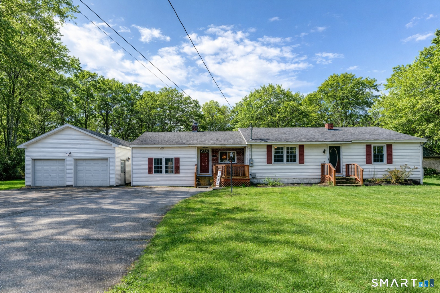 13 Litchfield Avenue