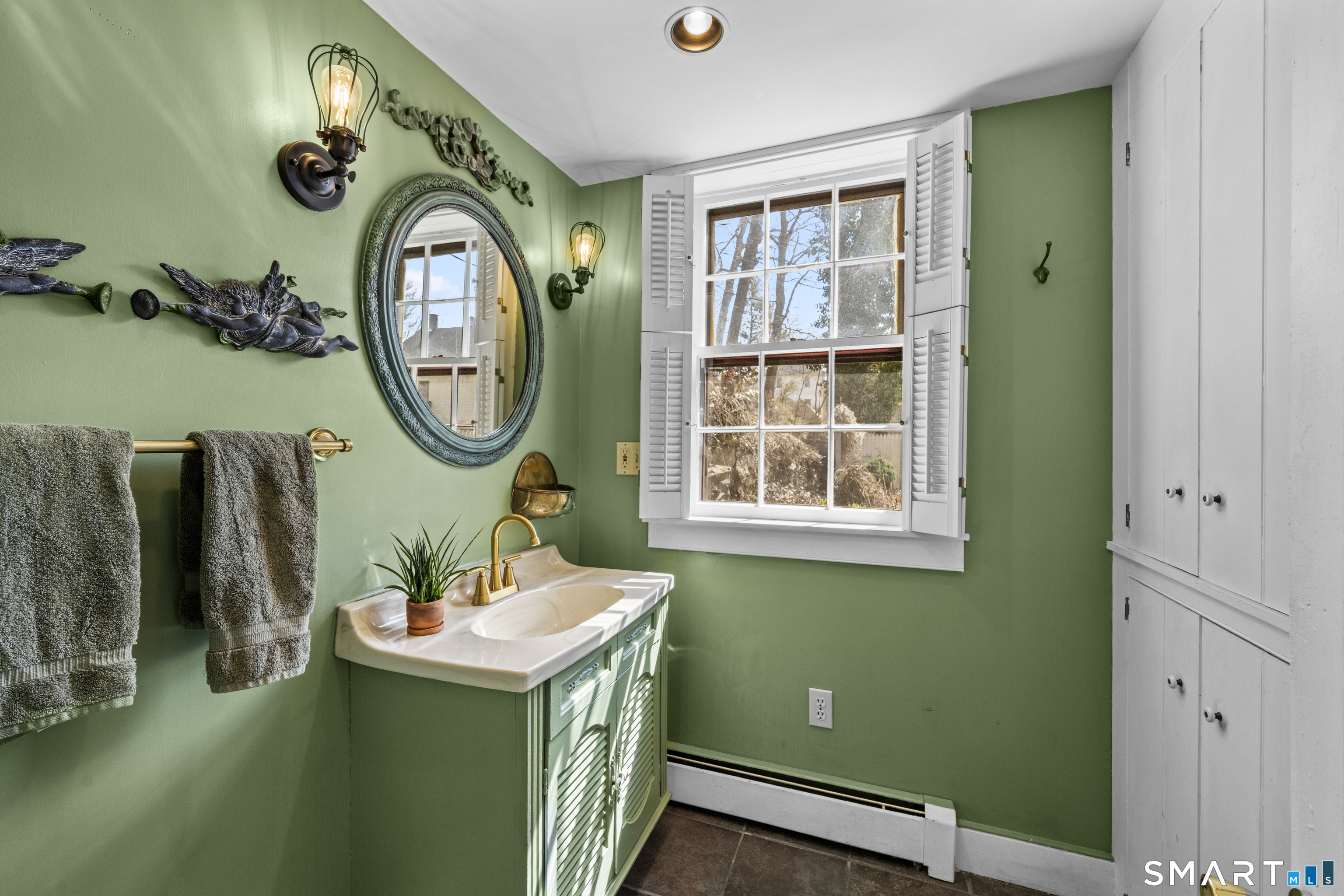 371 Washington Street