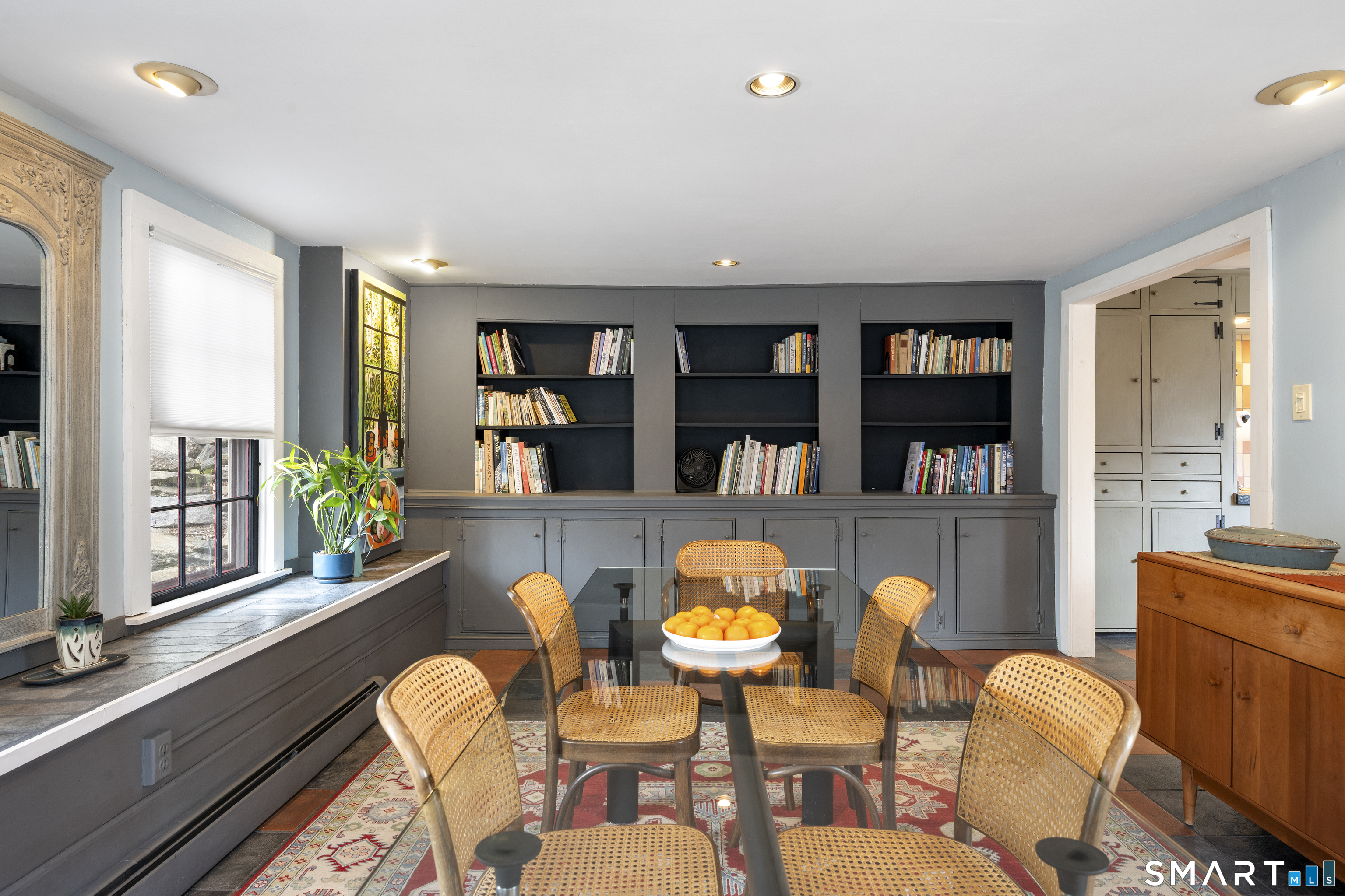 371 Washington Street