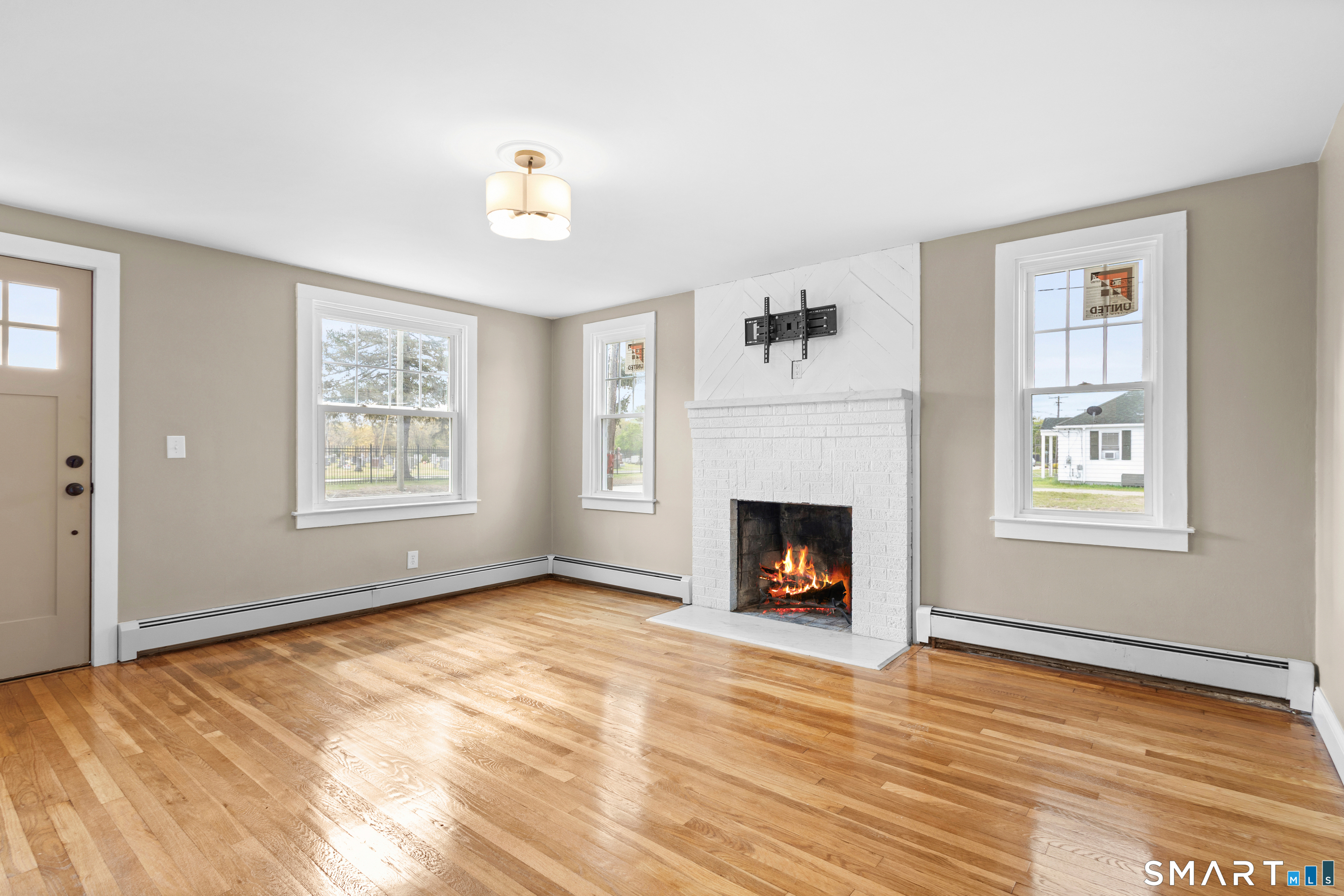 395 Maple Street