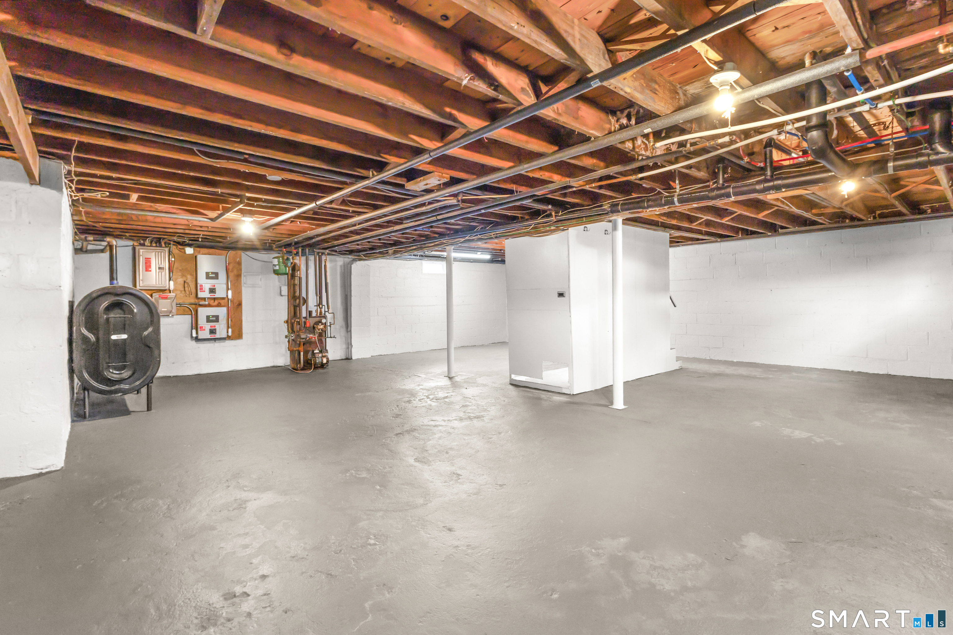 395 Maple Street