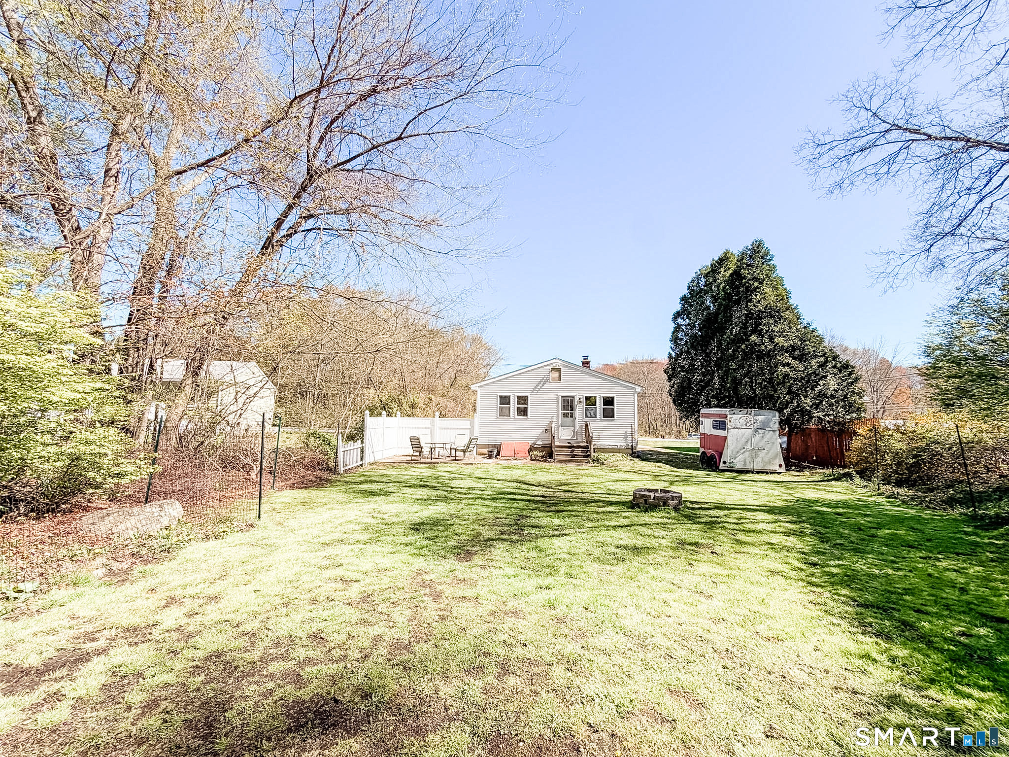 160 Dunham Street