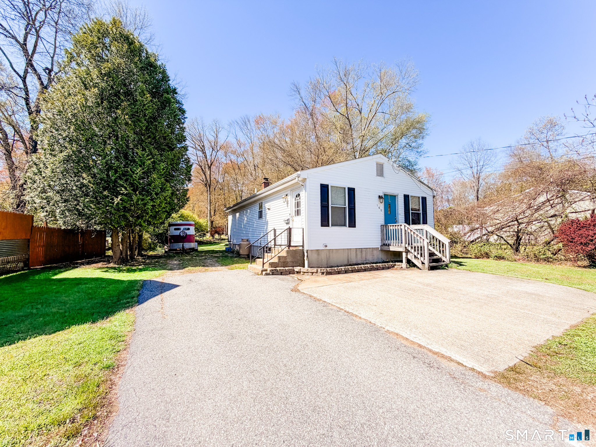 160 Dunham Street