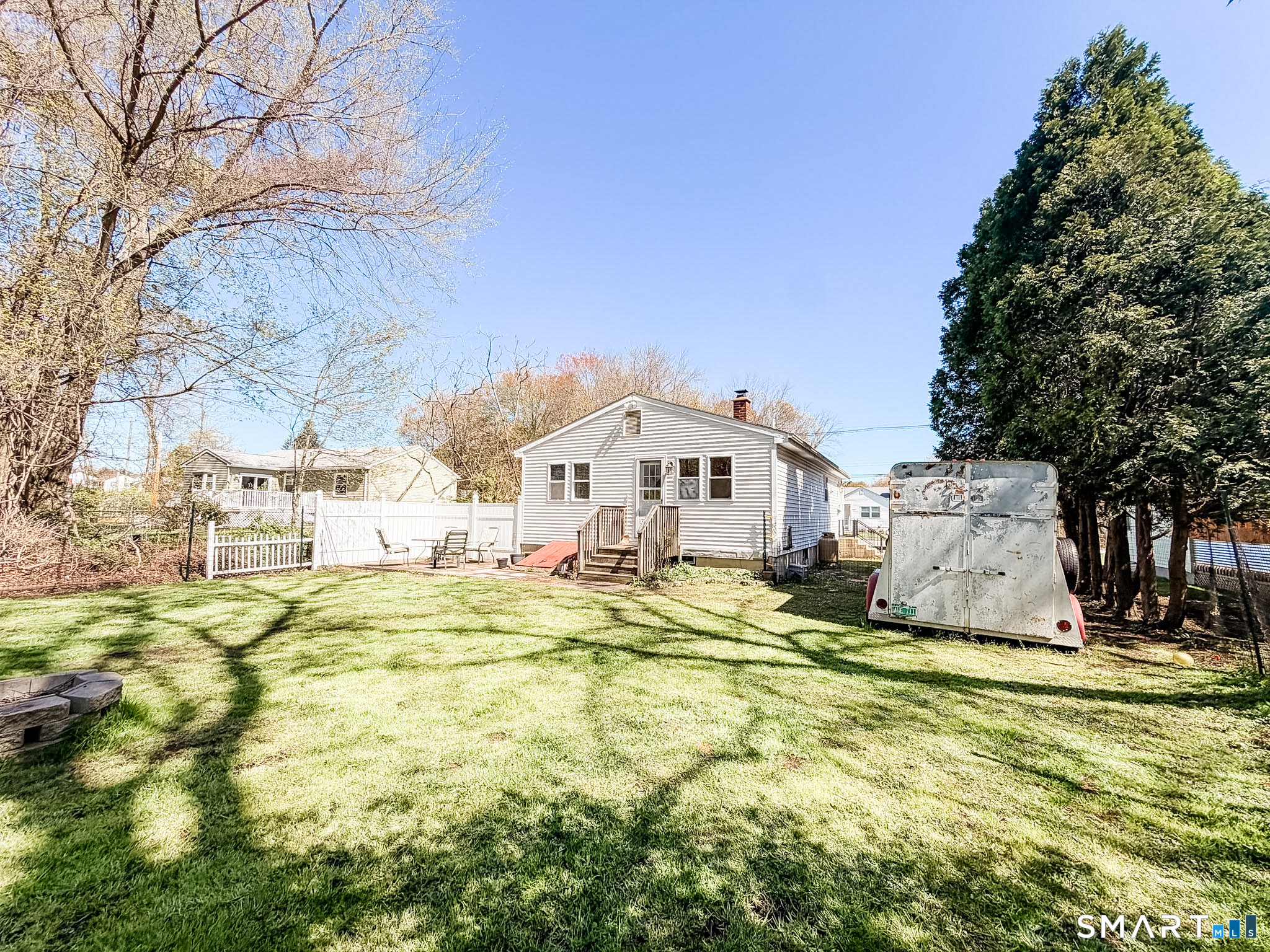 160 Dunham Street