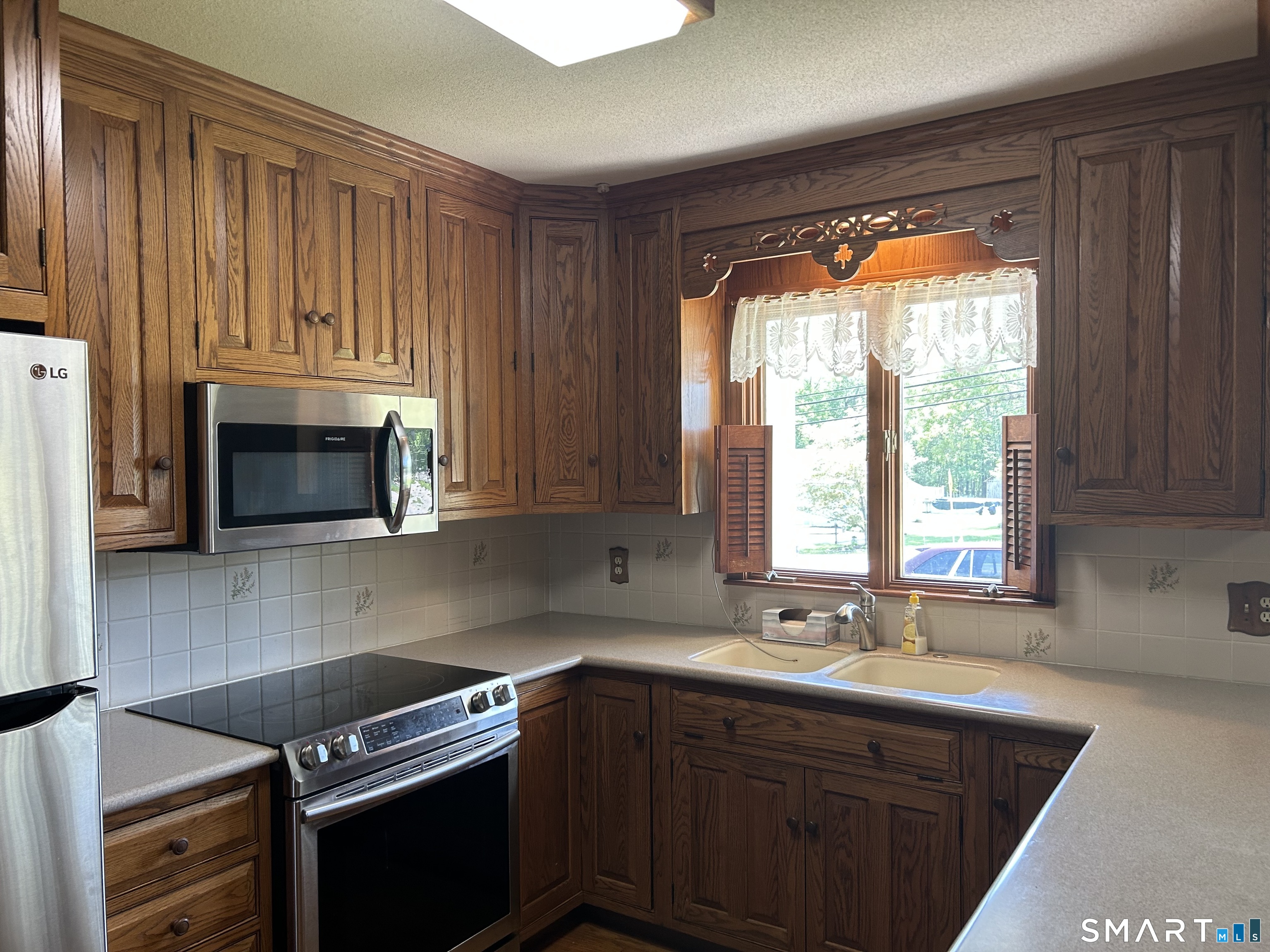 88 Bushnell Hollow Road