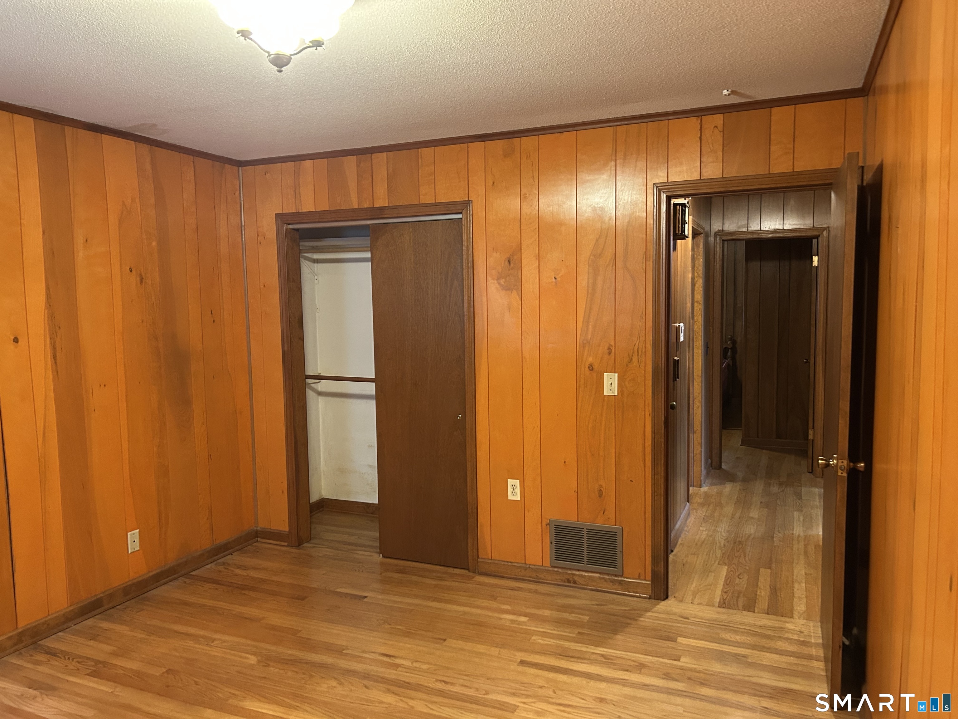 88 Bushnell Hollow Road