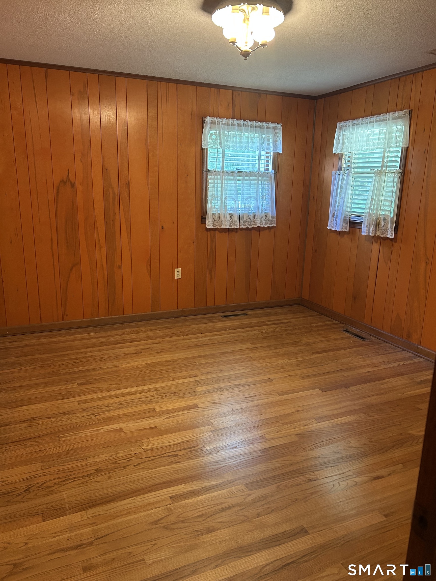 88 Bushnell Hollow Road