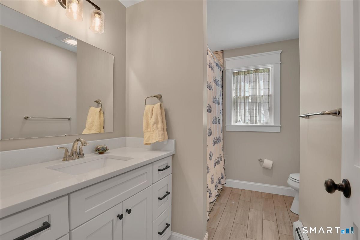 87 Grand View Terrace