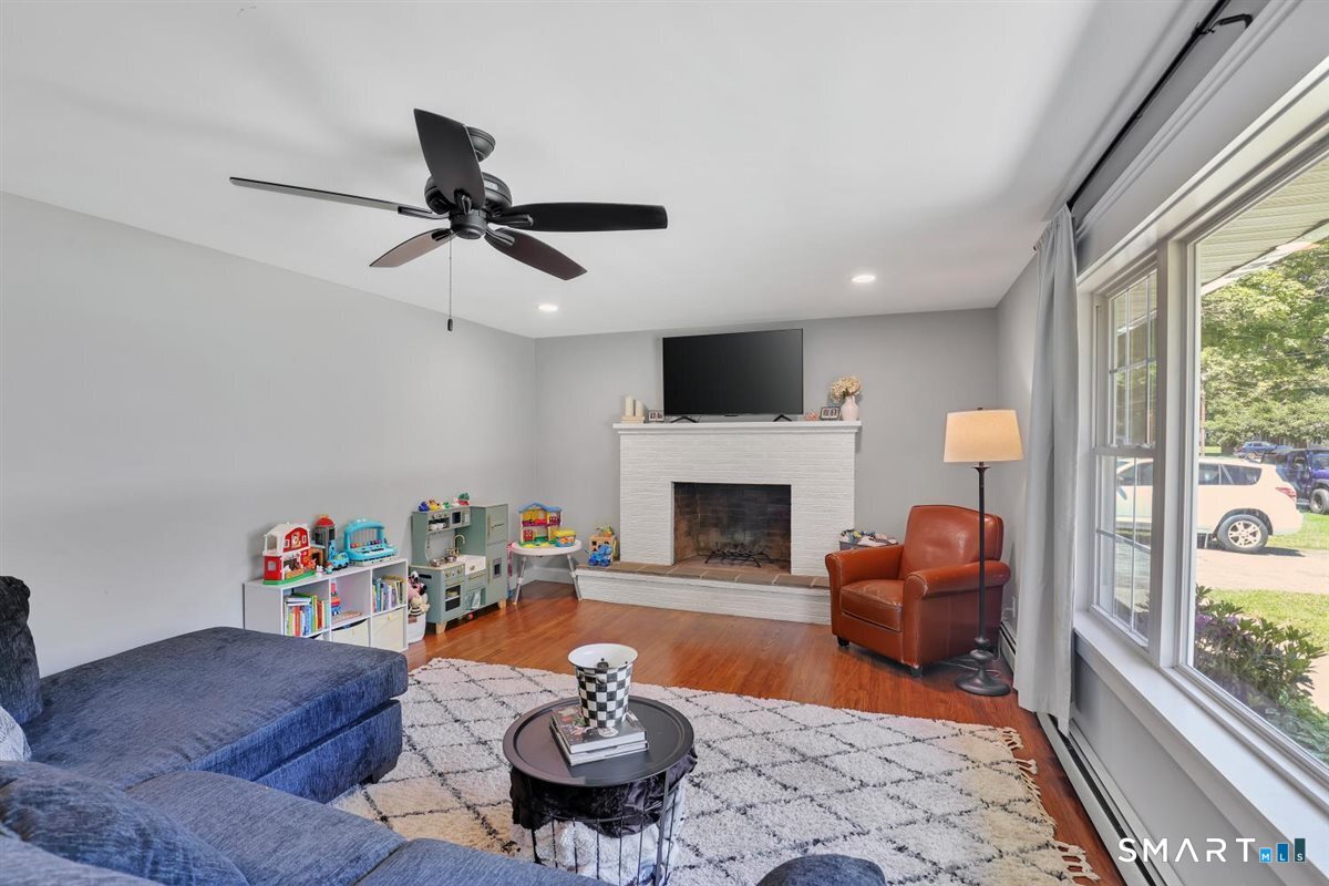 87 Grand View Terrace
