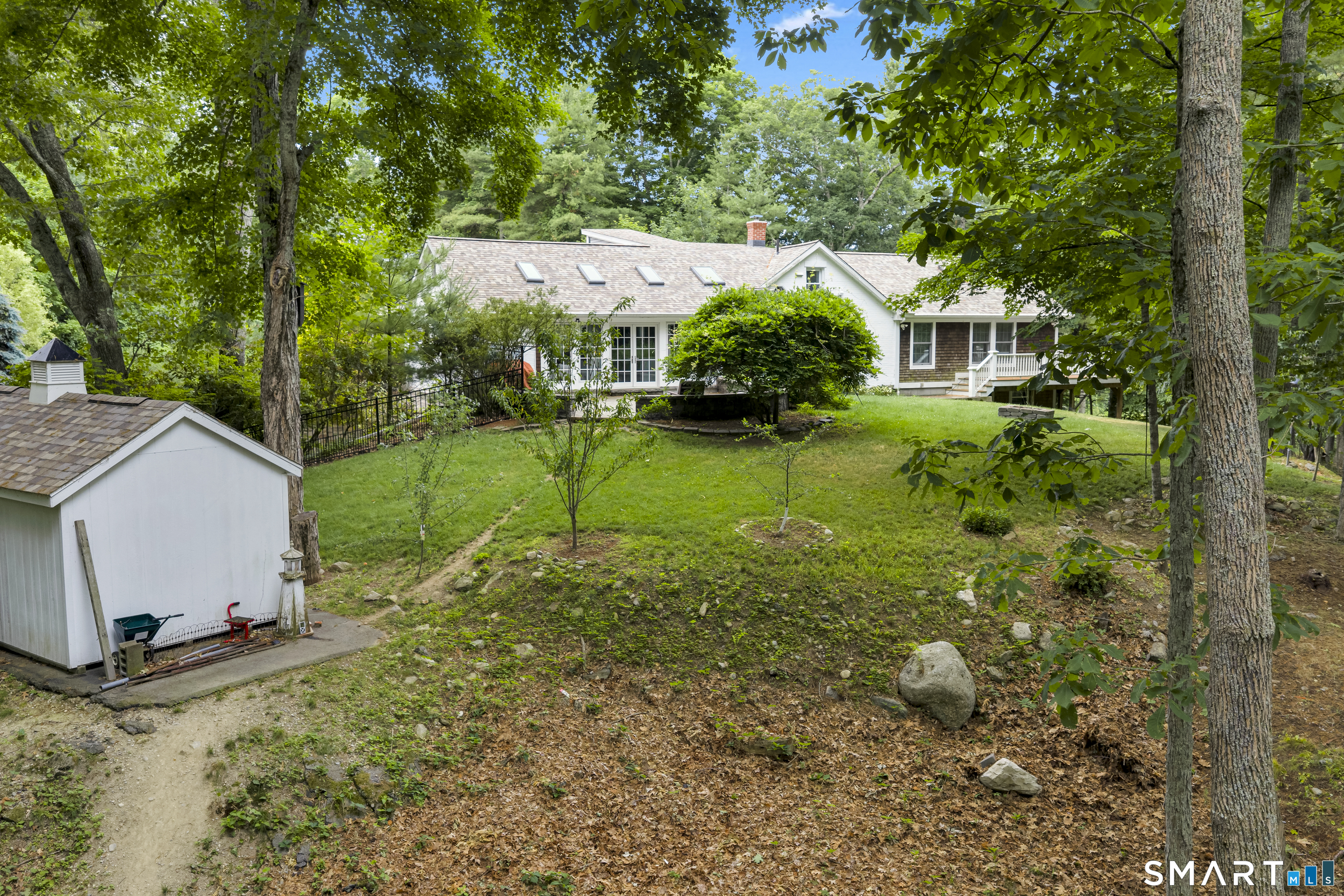 1638 North Road