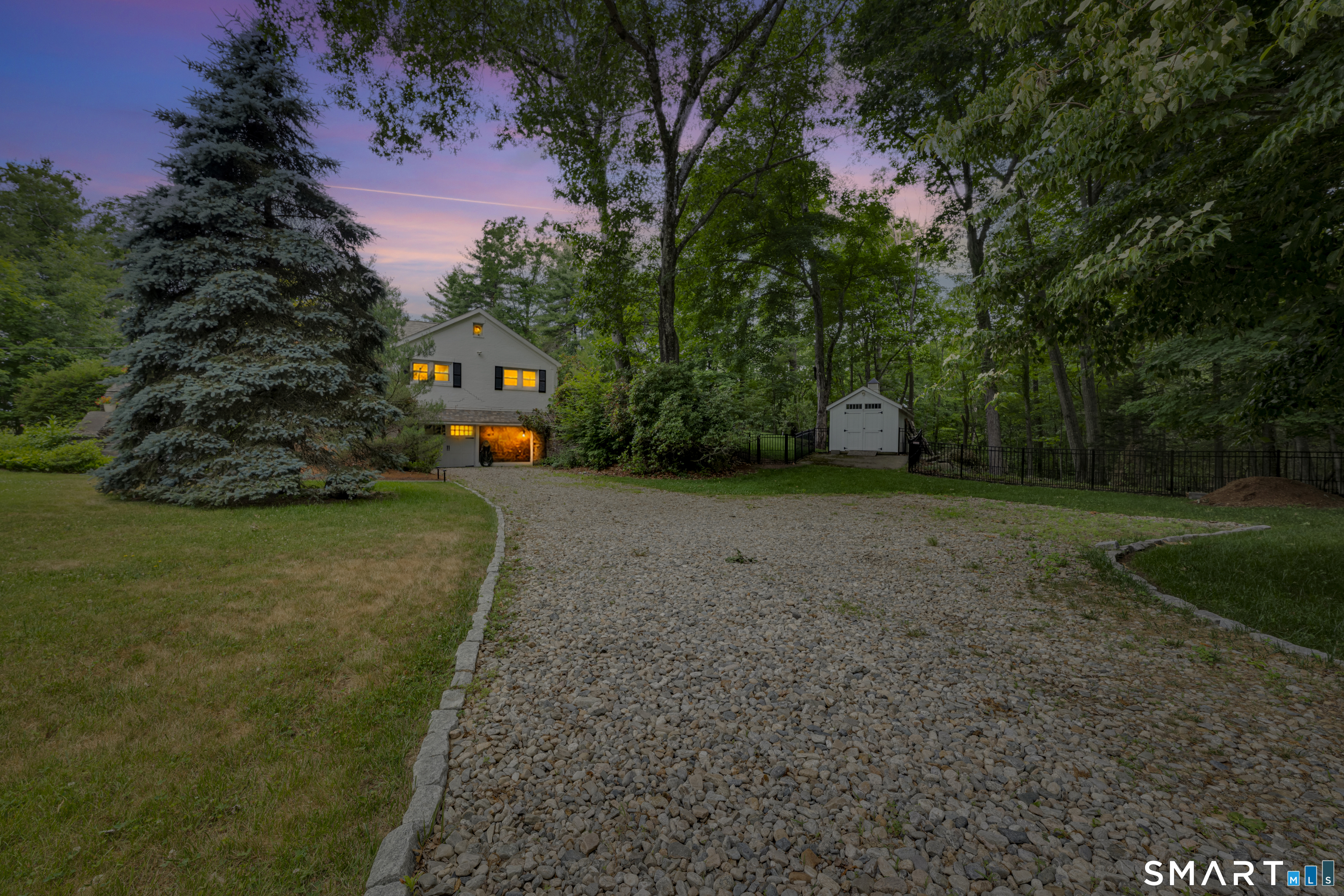 1638 North Road