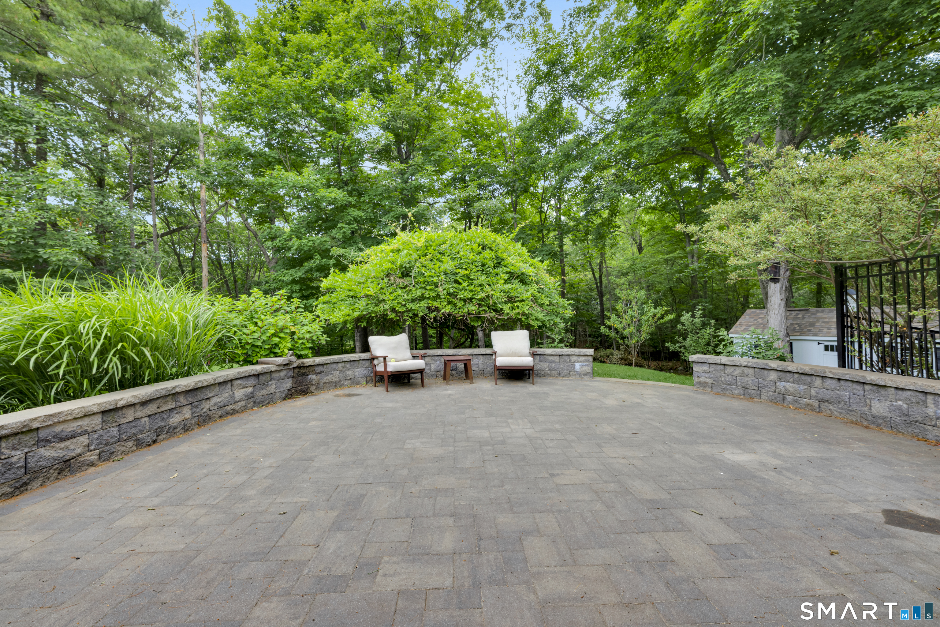1638 North Road