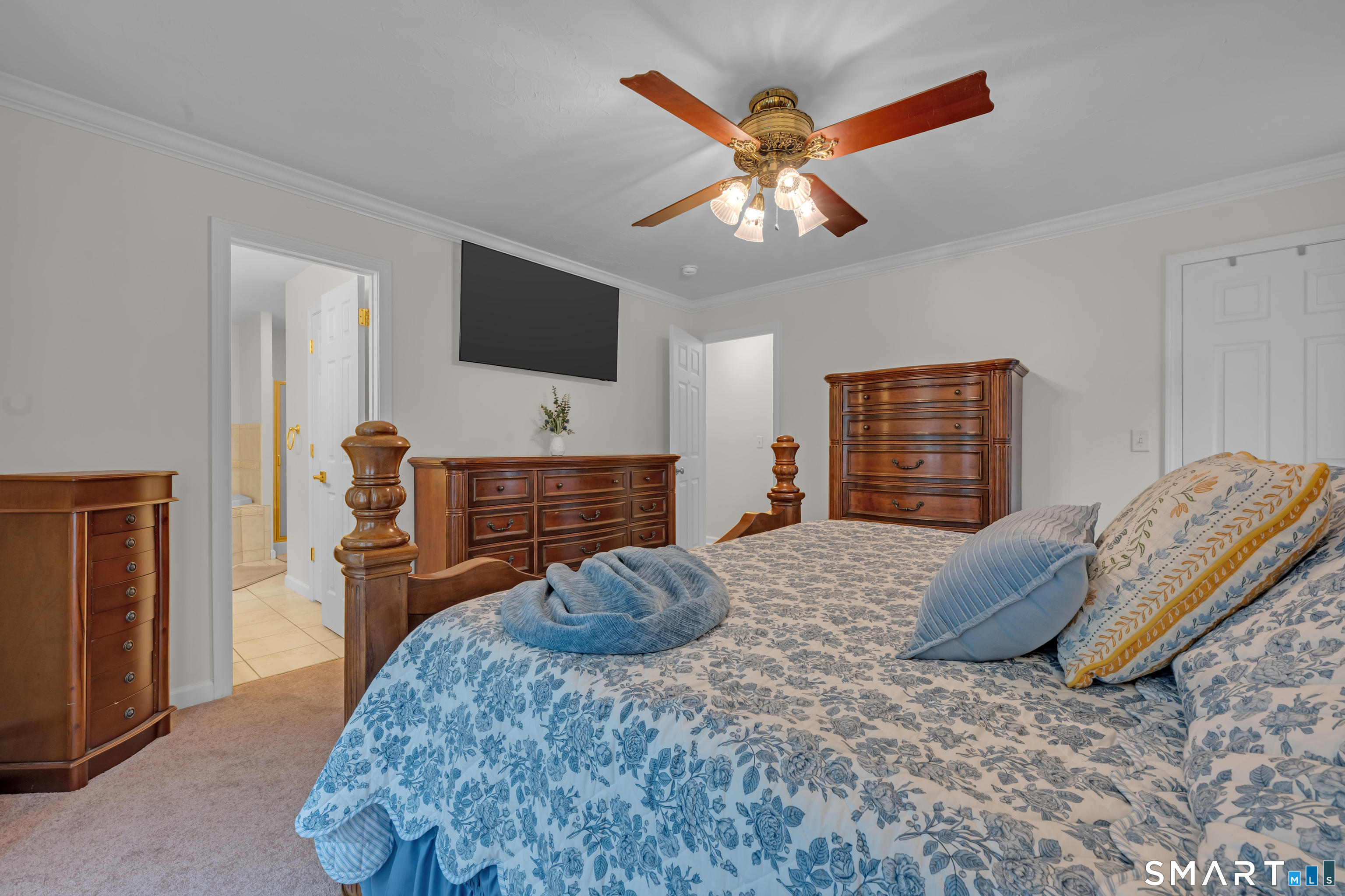 141 Gibson Hill Road