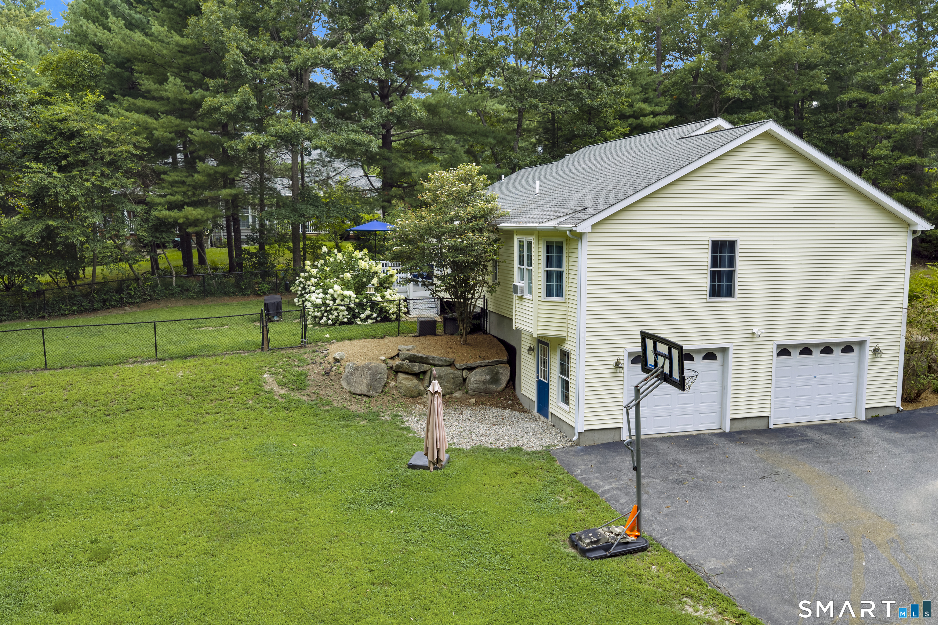 141 Gibson Hill Road