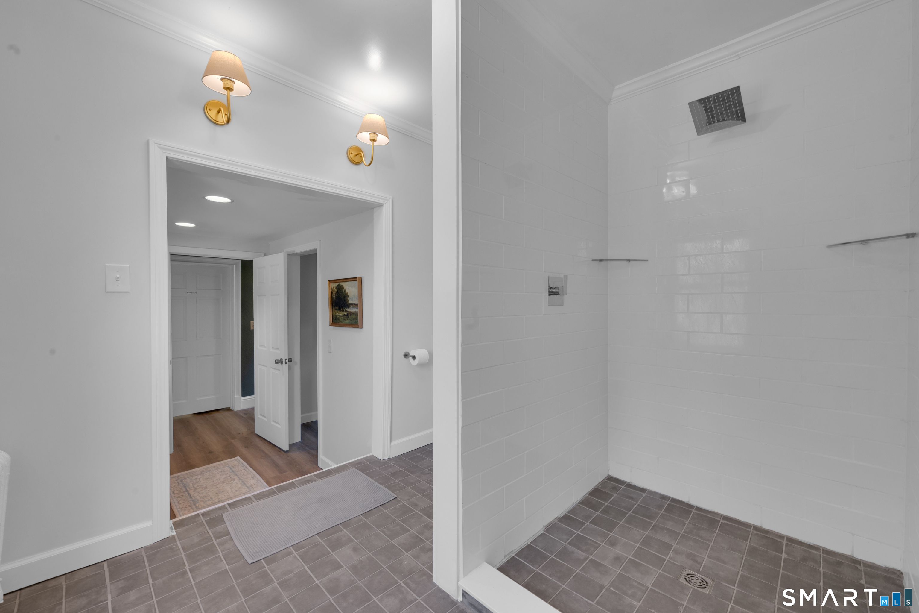 354 Pomfret Street