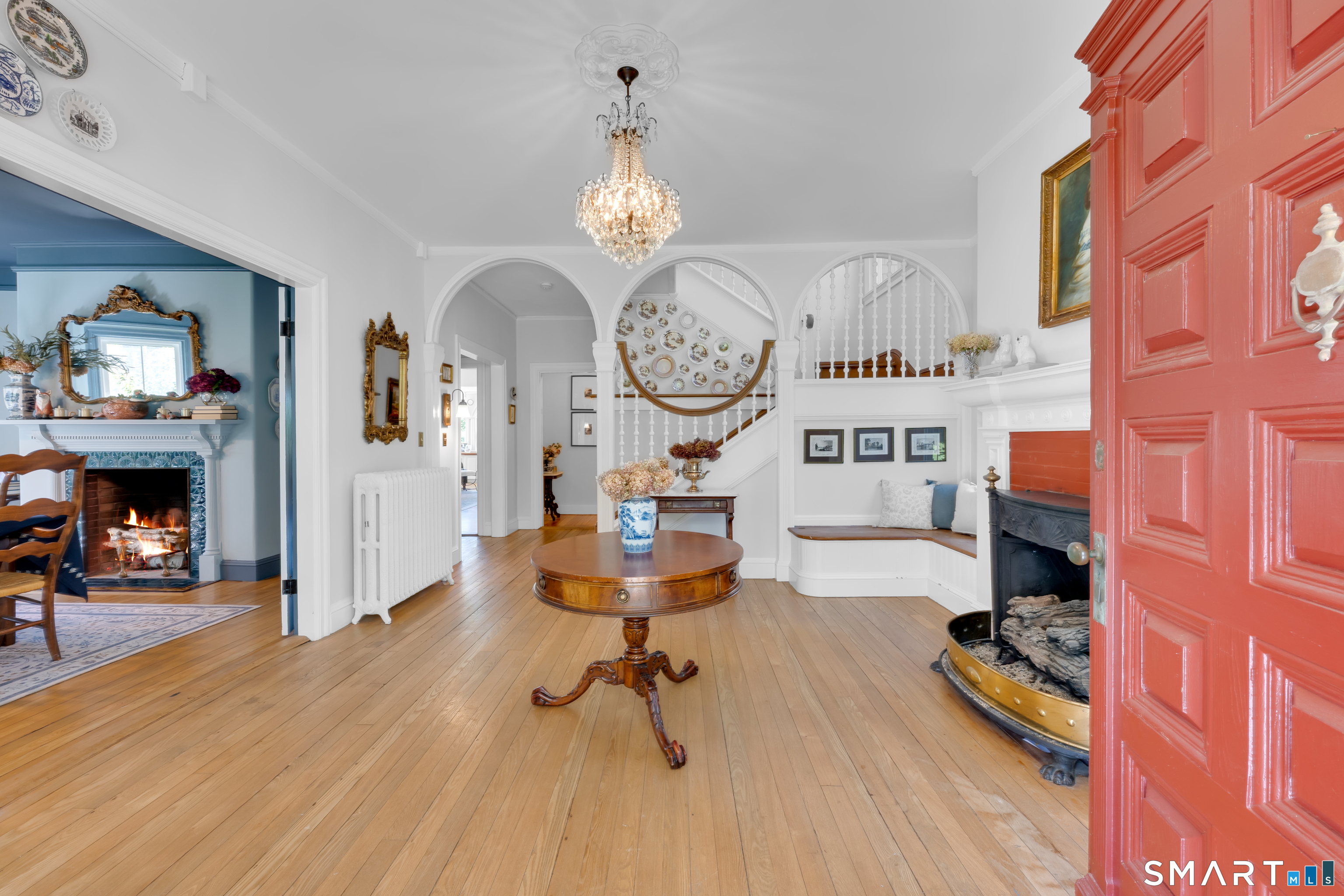 354 Pomfret Street