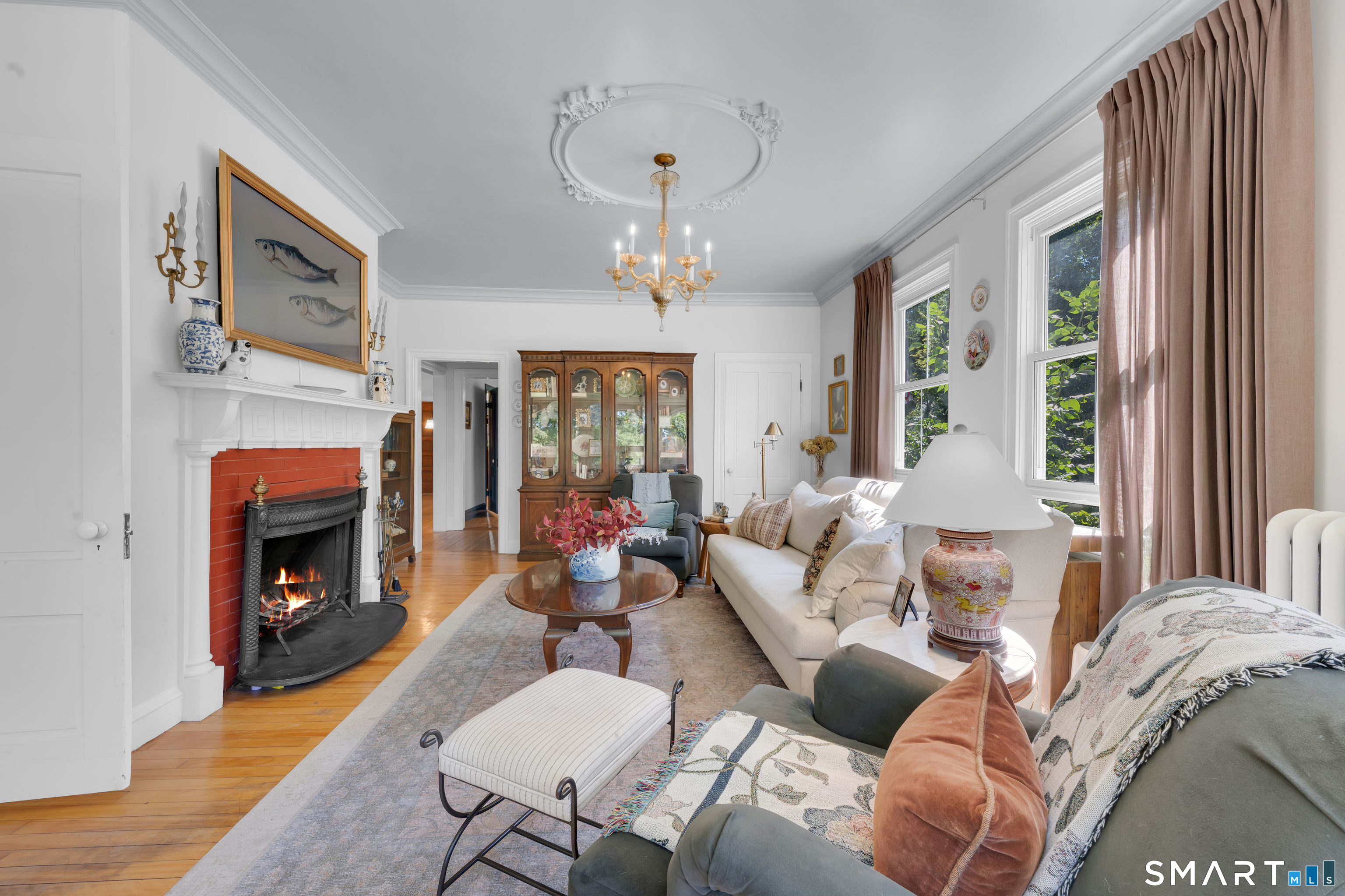 354 Pomfret Street