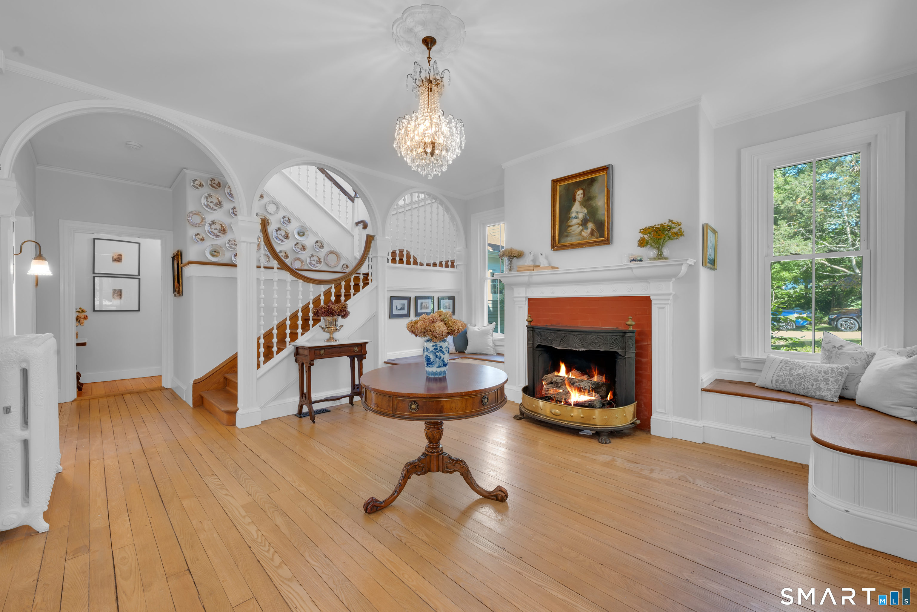 354 Pomfret Street