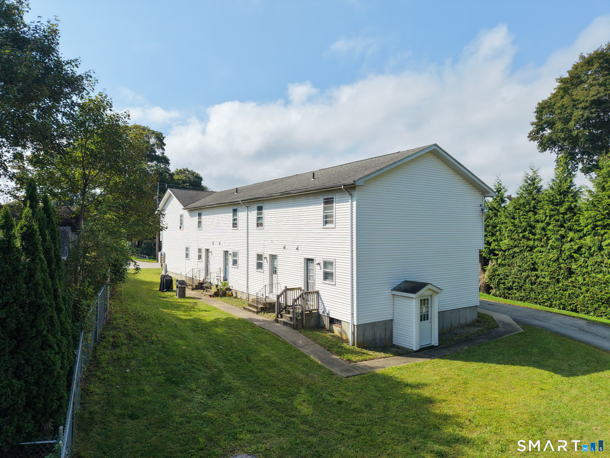 82 Hutchins Street