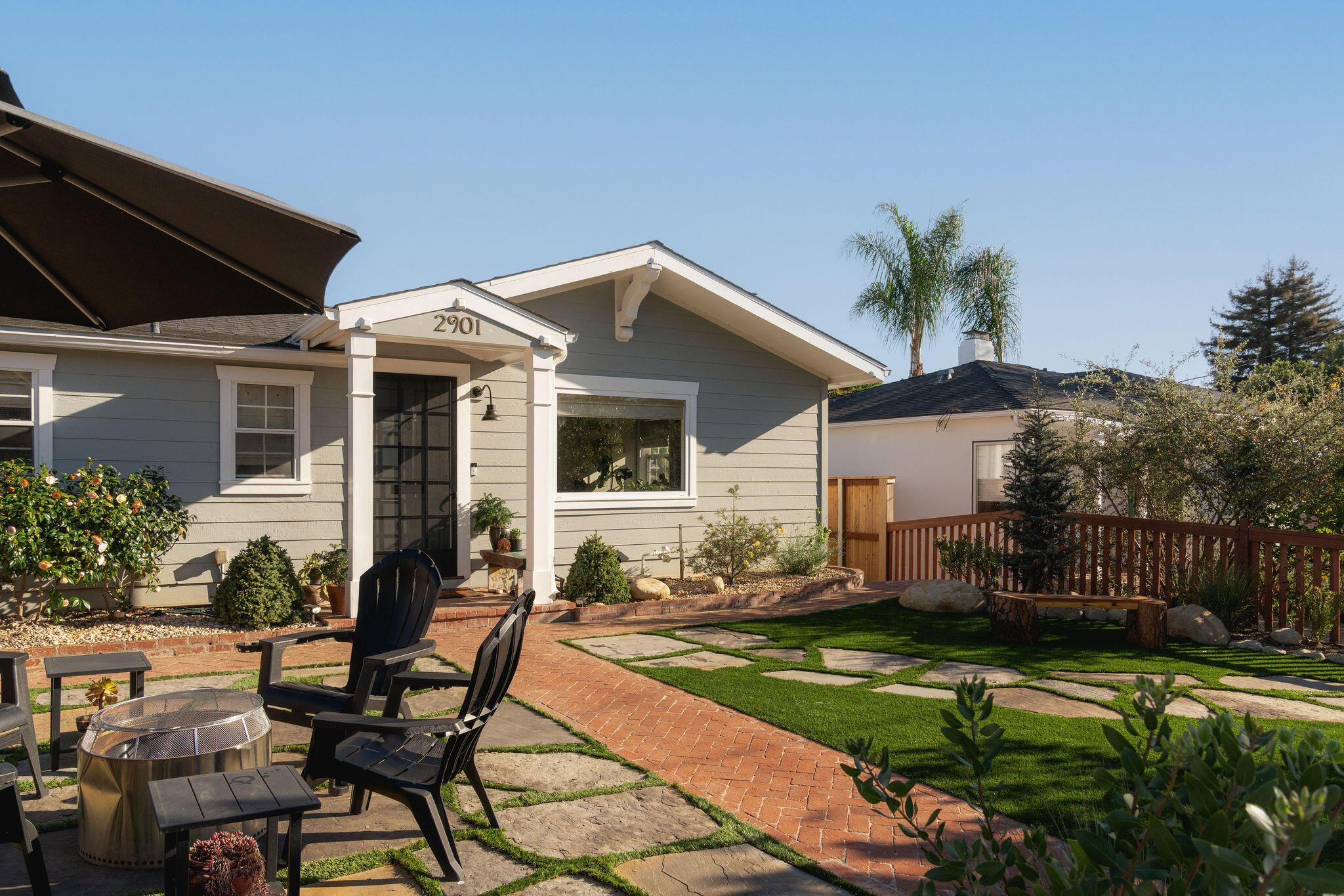 2901 Valencia Drive