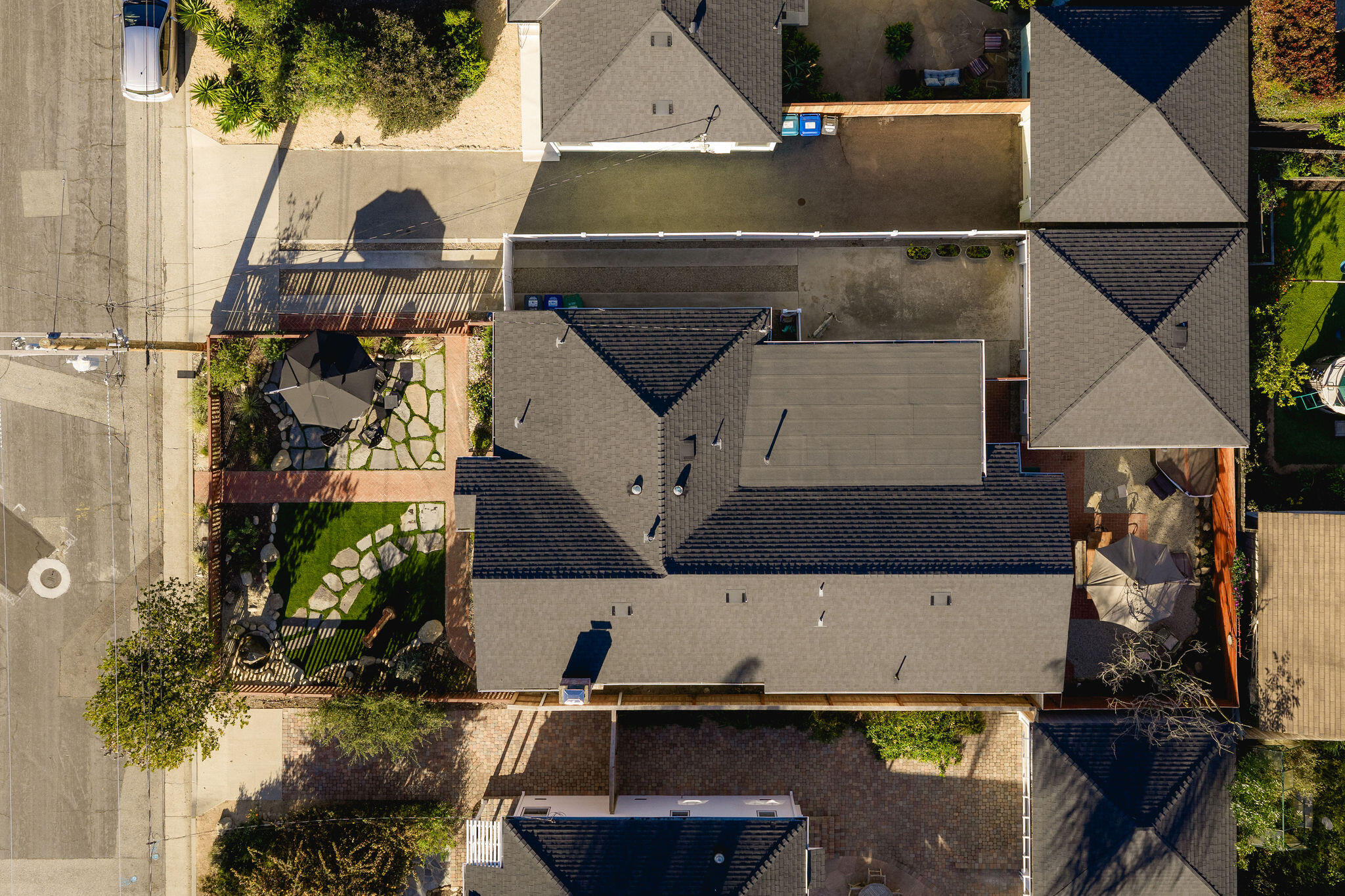 2901 Valencia Drive