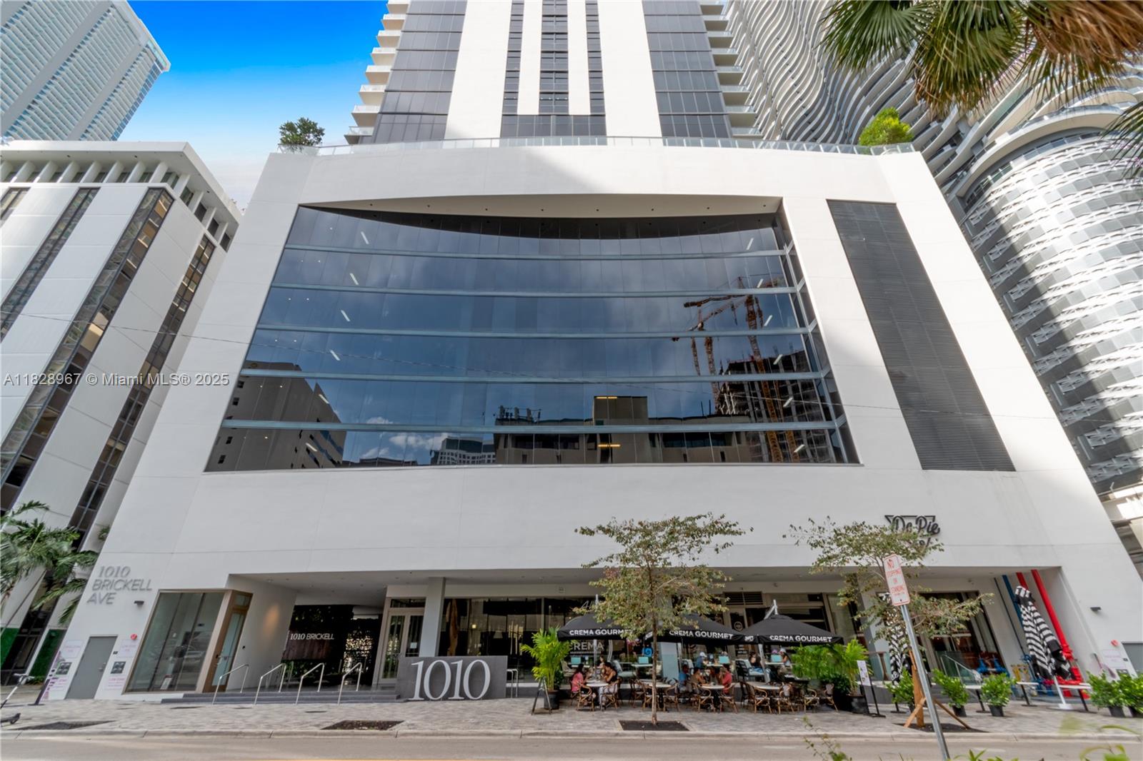 1010 Brickell Ave # 3411
