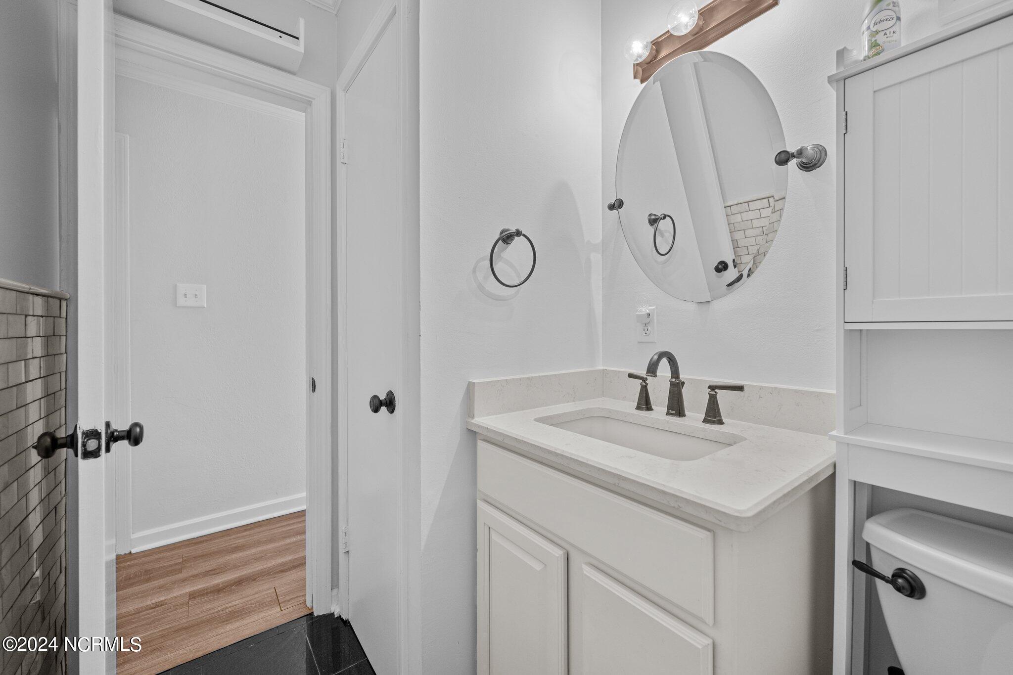 2174 New River Inlet Road 386