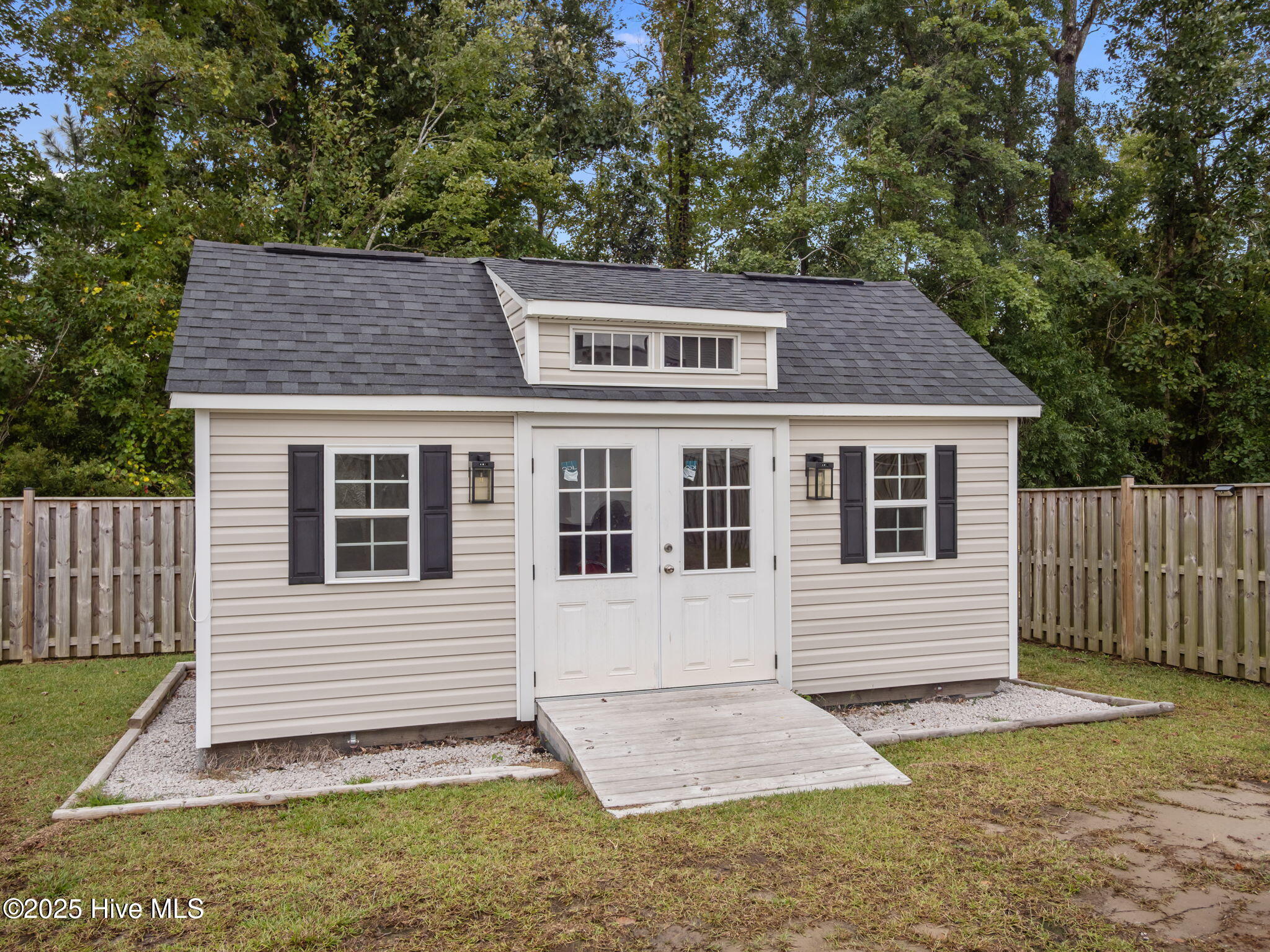 514 Jarrotts Place