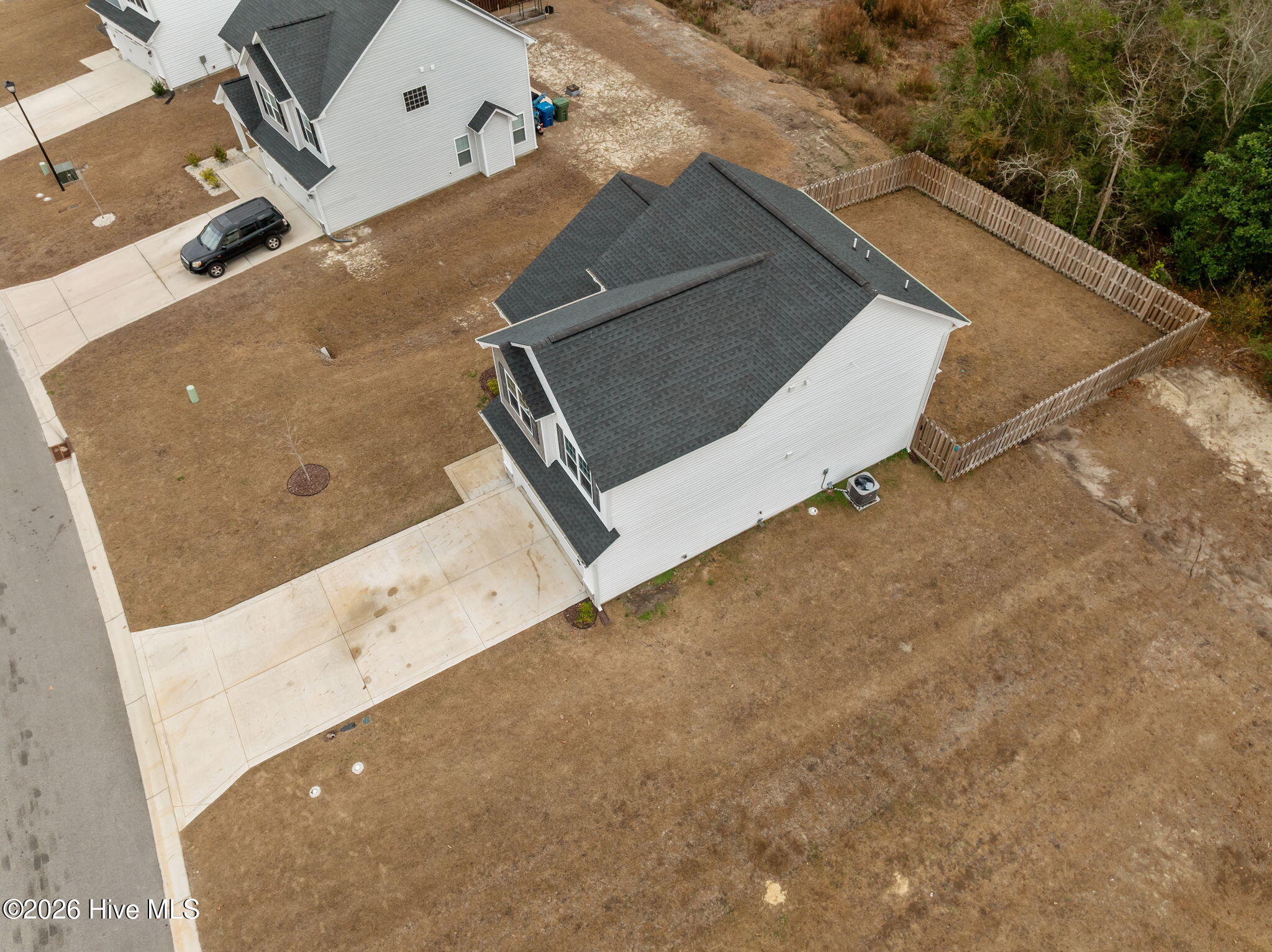 535 White Shoal Way