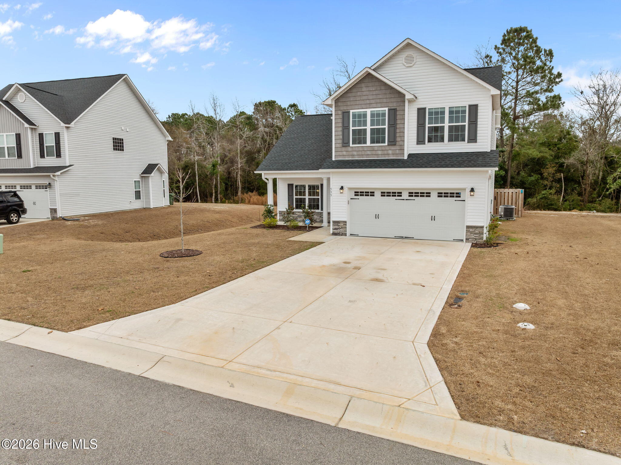535 White Shoal Way
