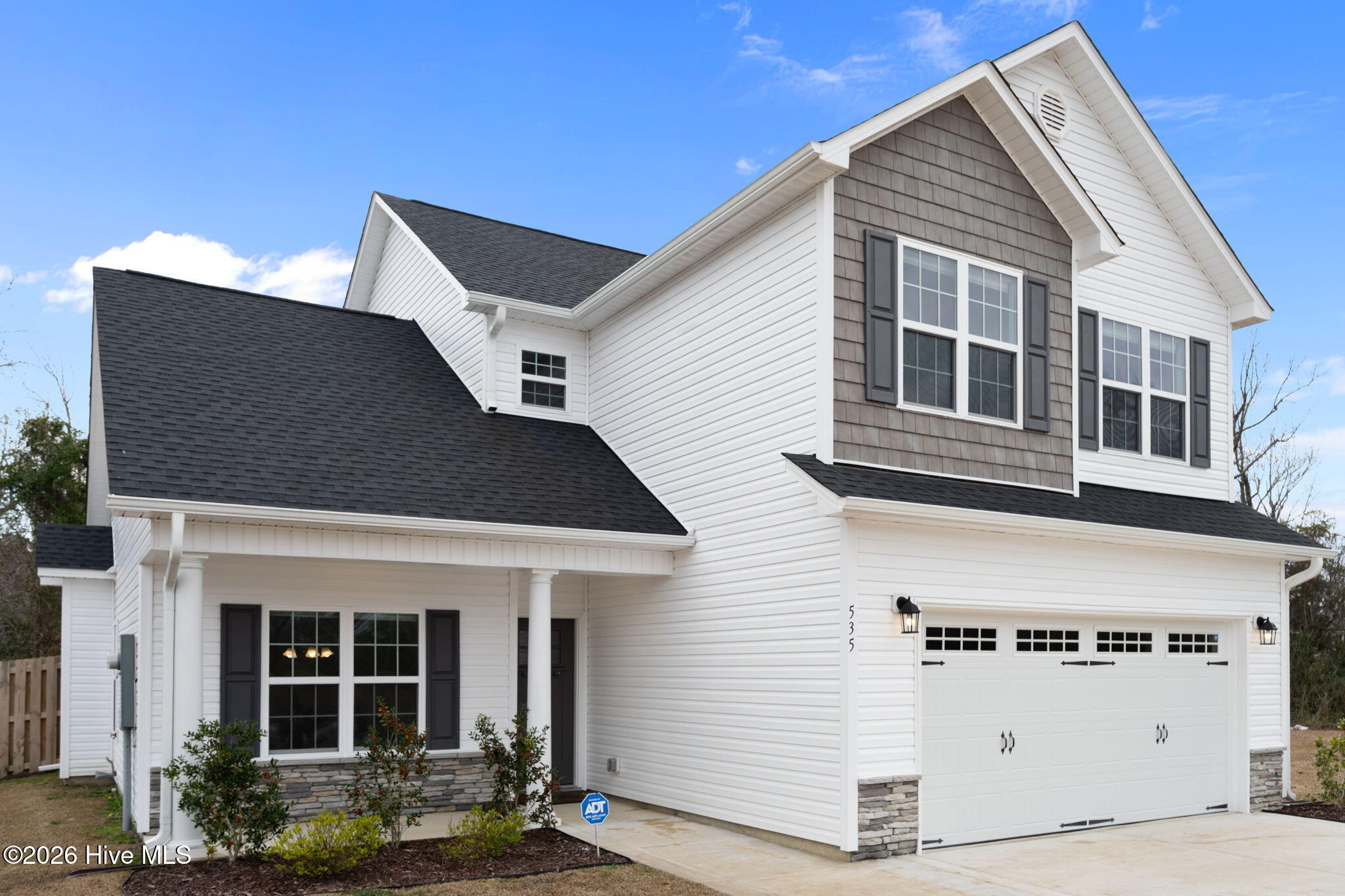 535 White Shoal Way