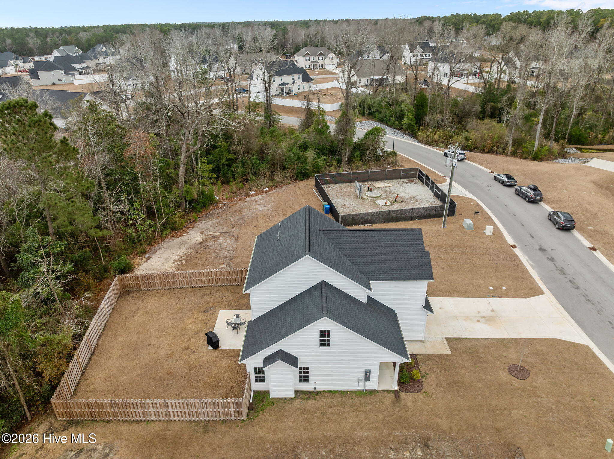 535 White Shoal Way