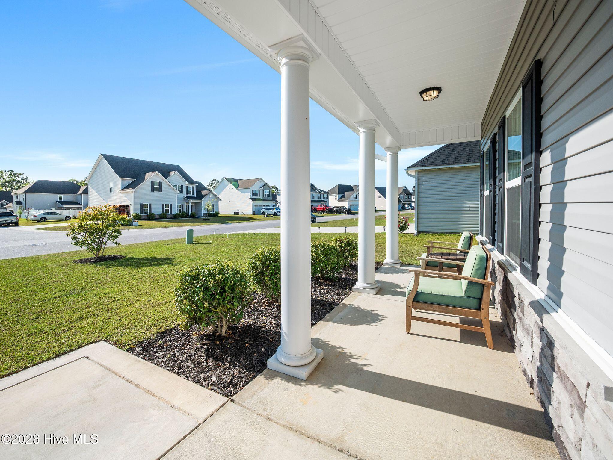 519 White Shoal Way