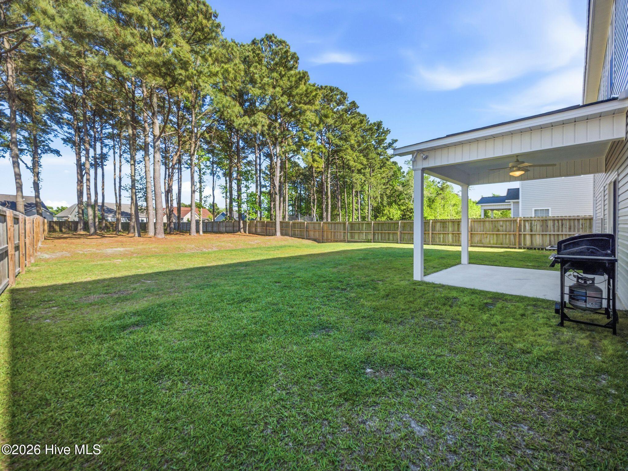 519 White Shoal Way