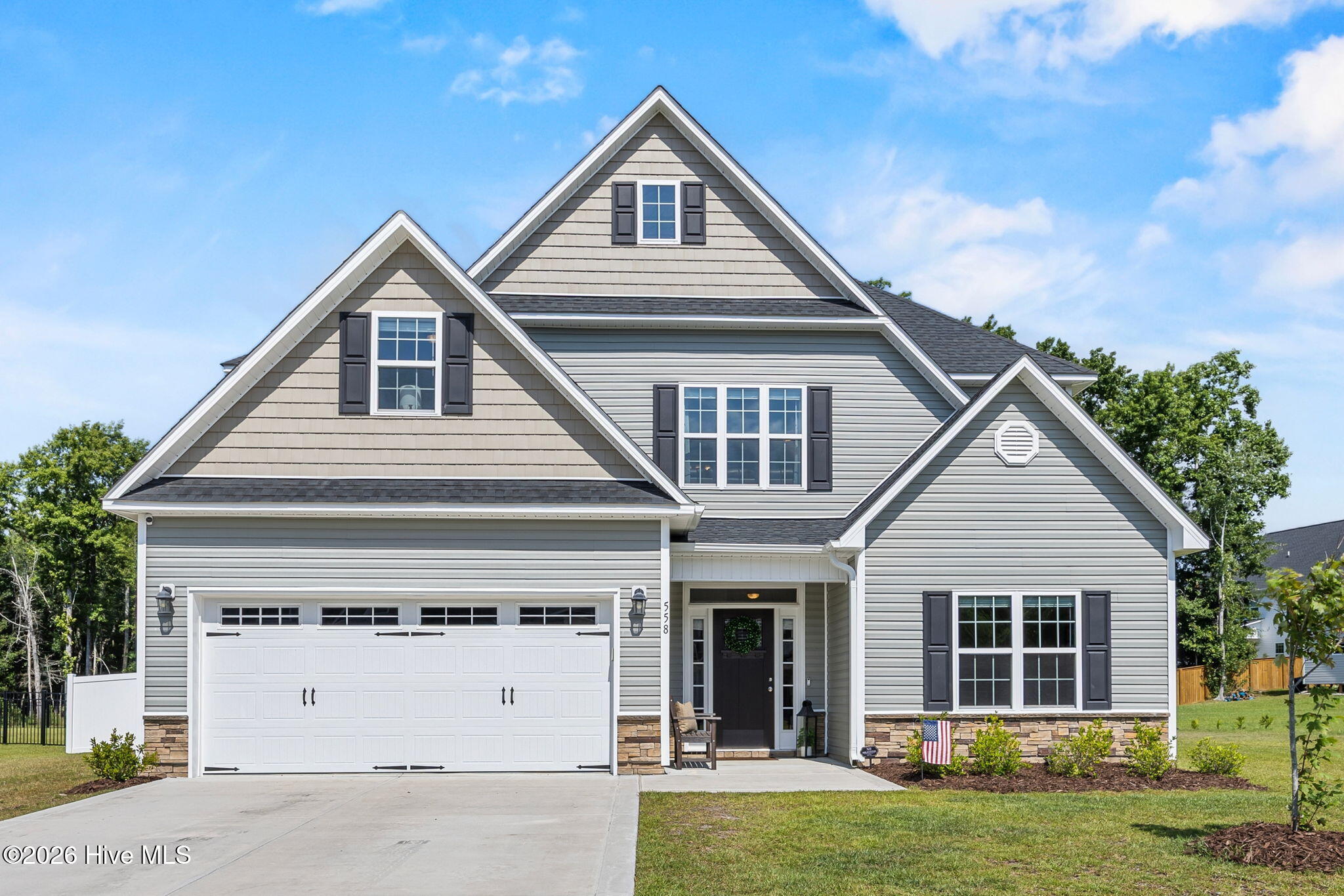 558 White Shoal Way