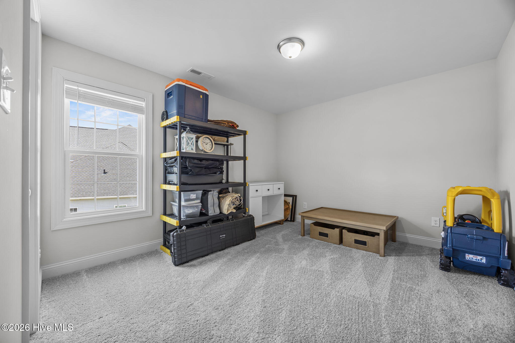 558 White Shoal Way