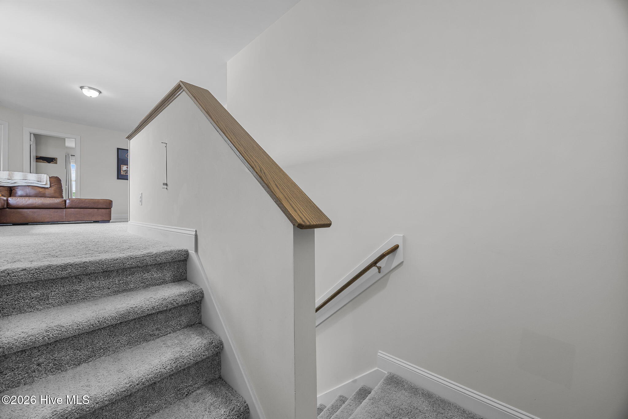 558 White Shoal Way