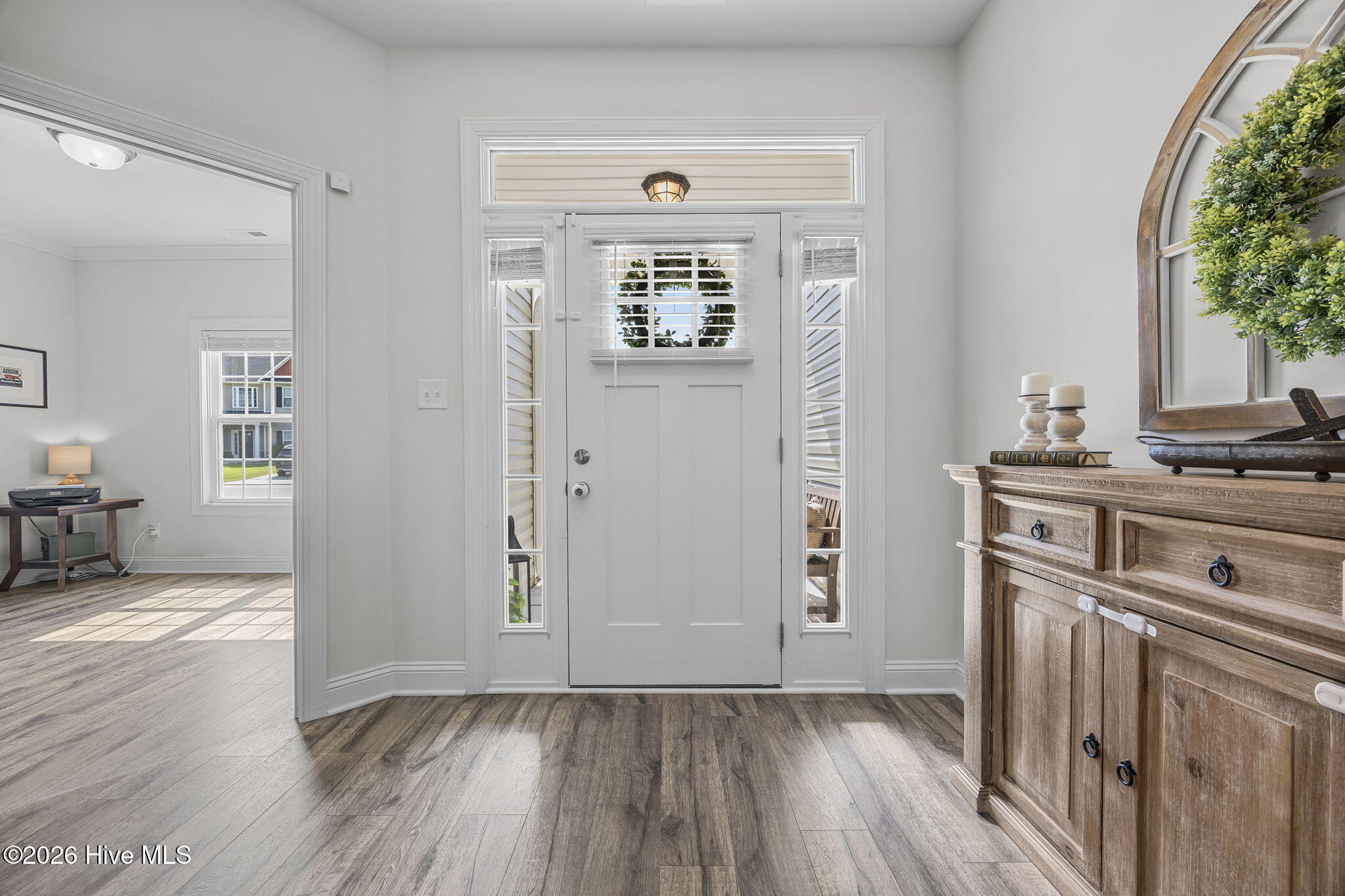 558 White Shoal Way
