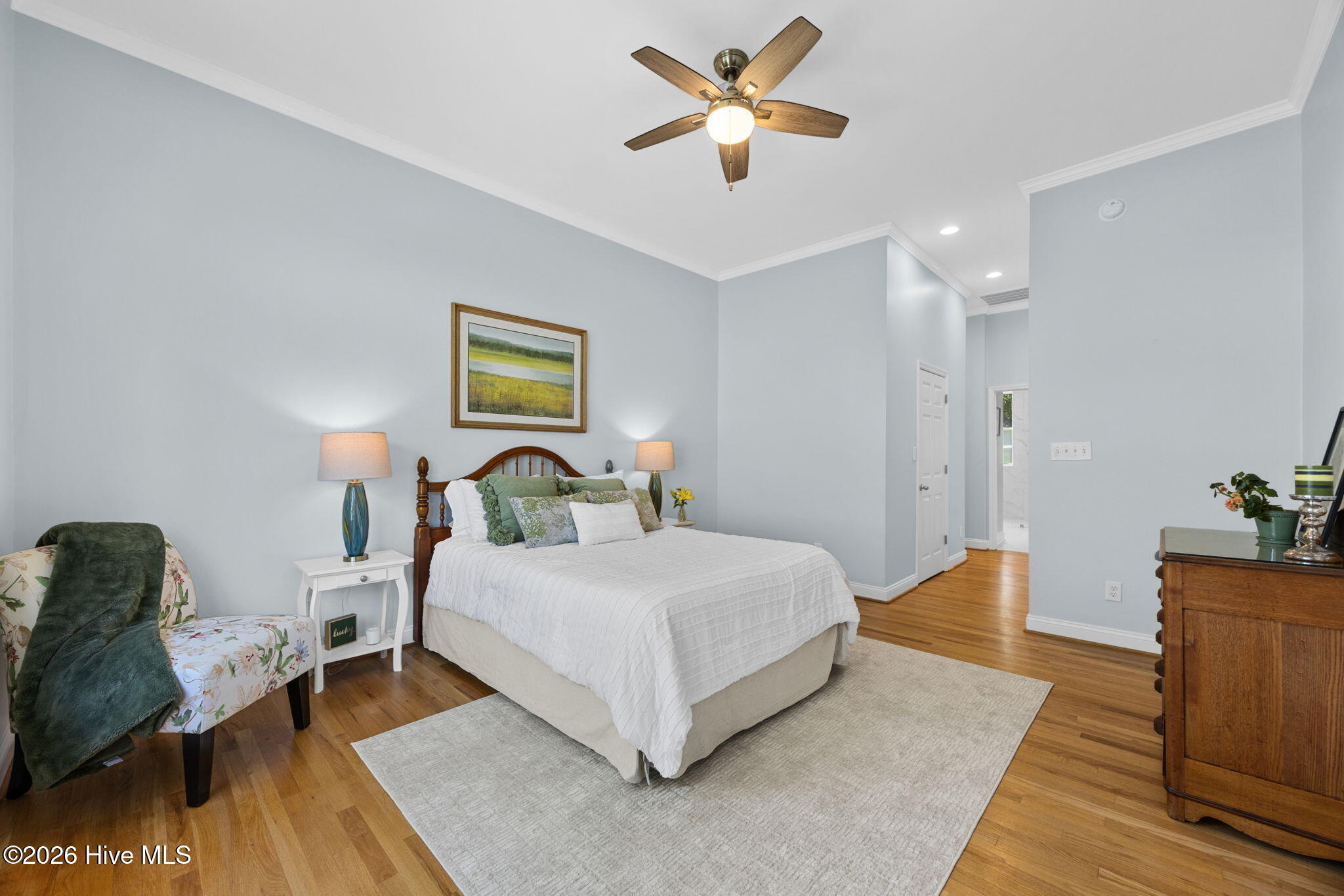 1039 Meridian Drive