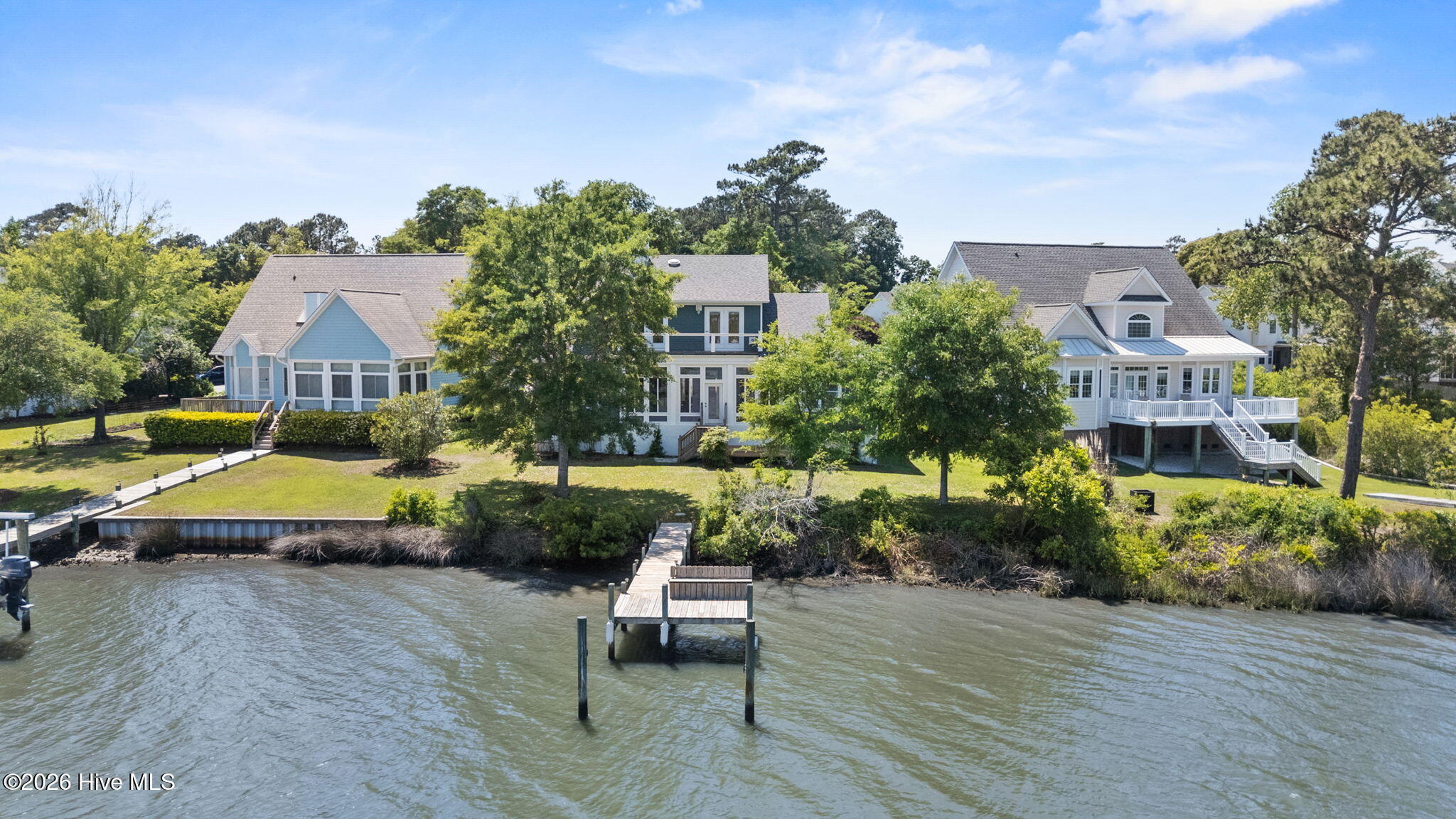 1039 Meridian Drive