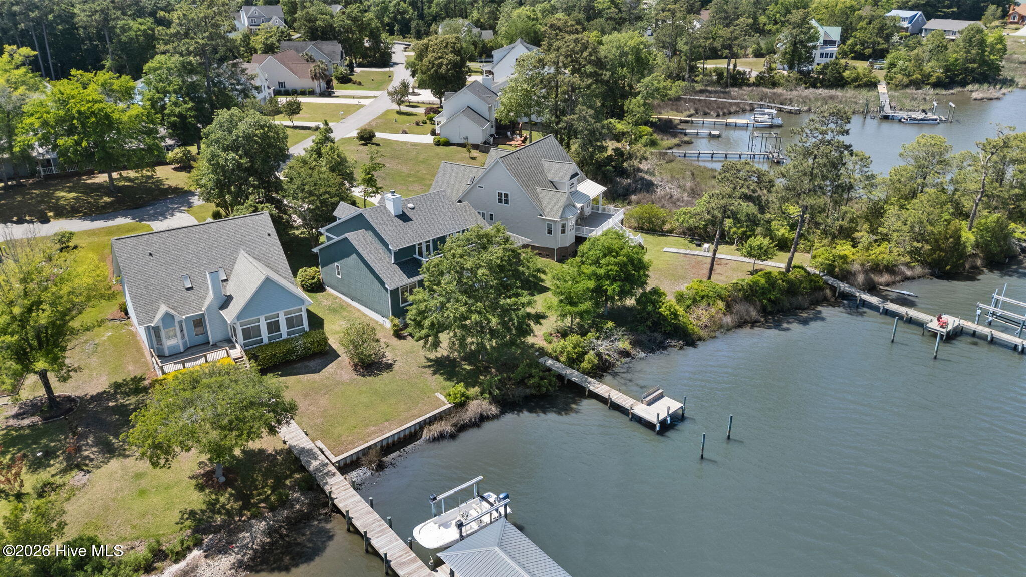 1039 Meridian Drive