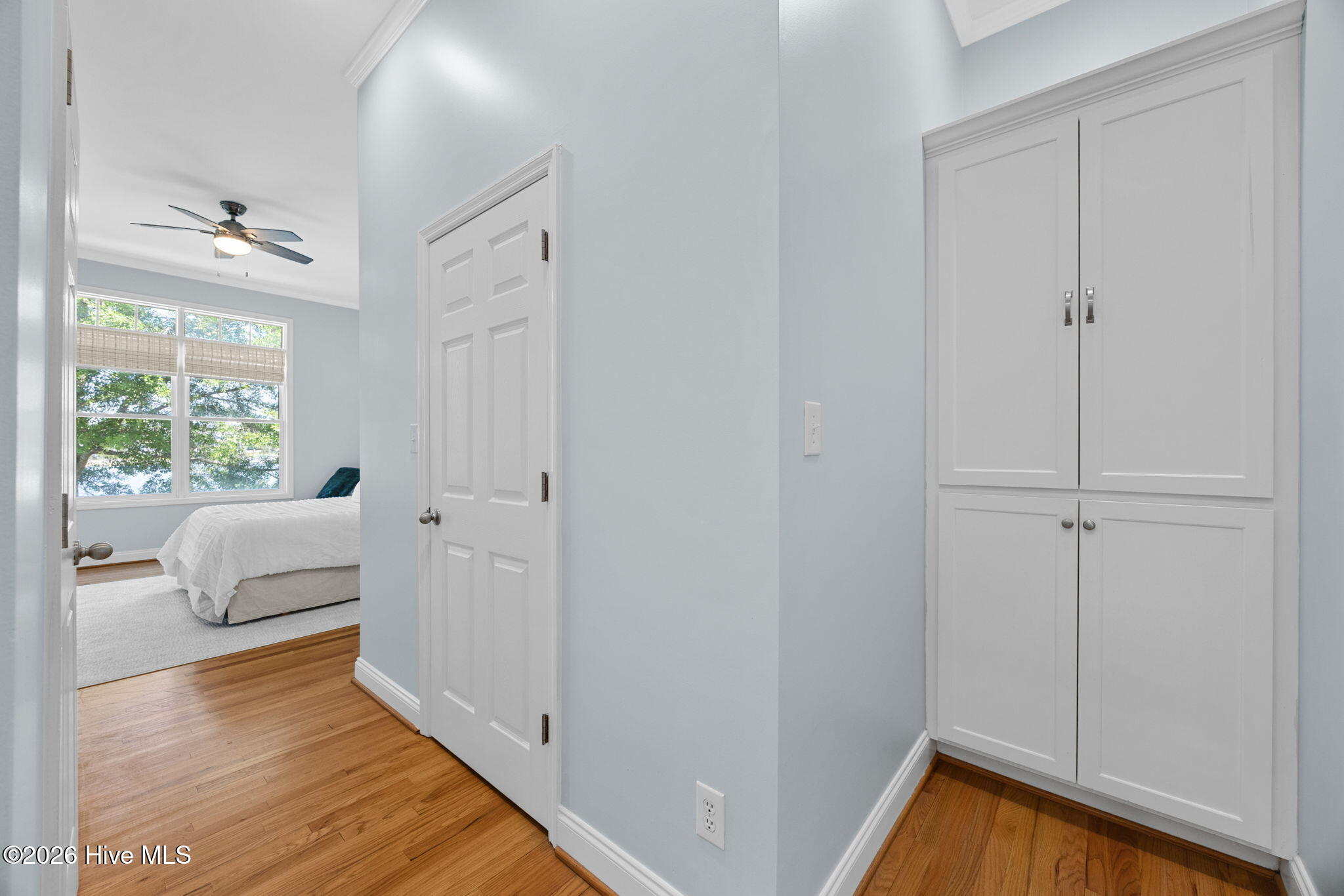 1039 Meridian Drive